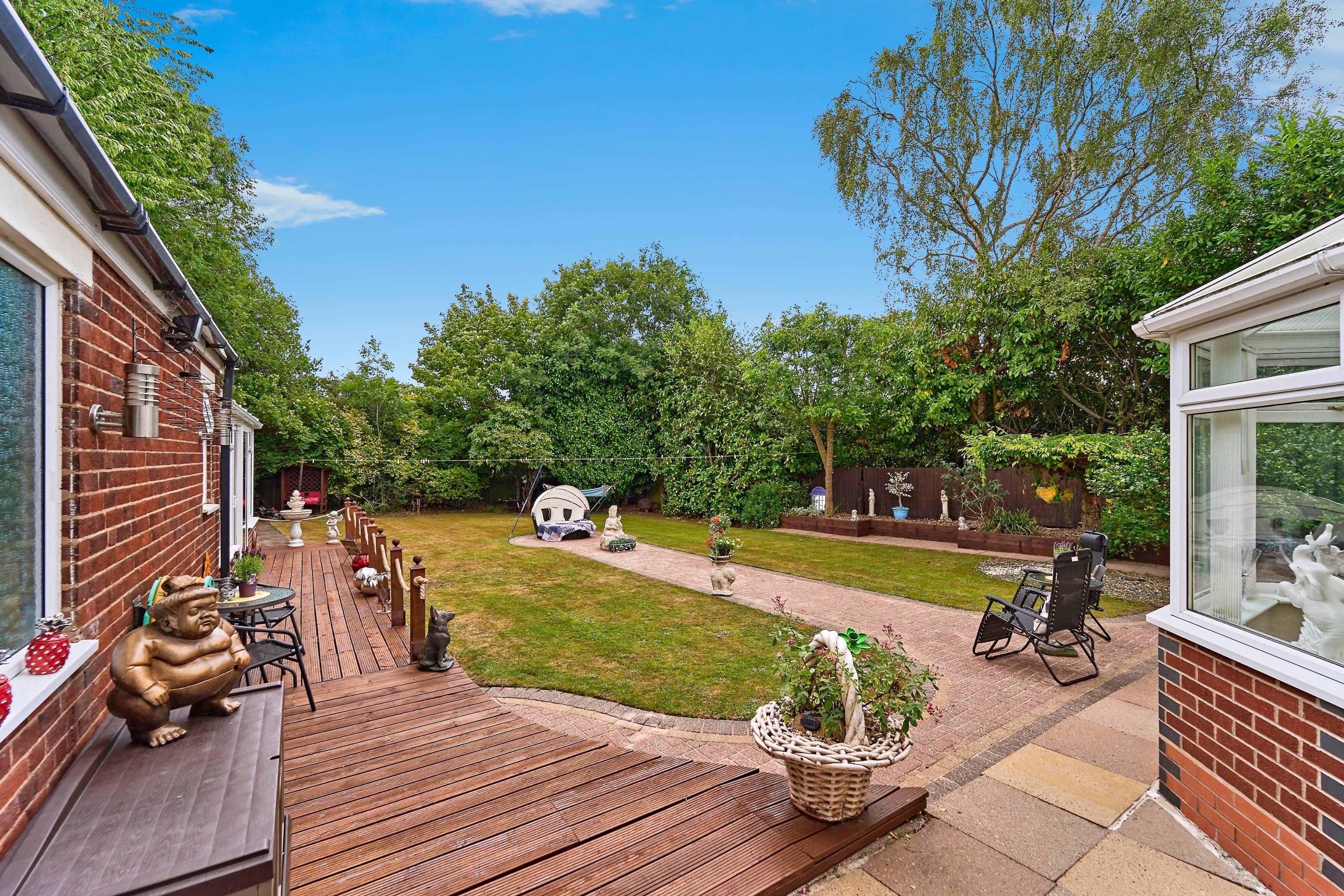 Annexe Garden