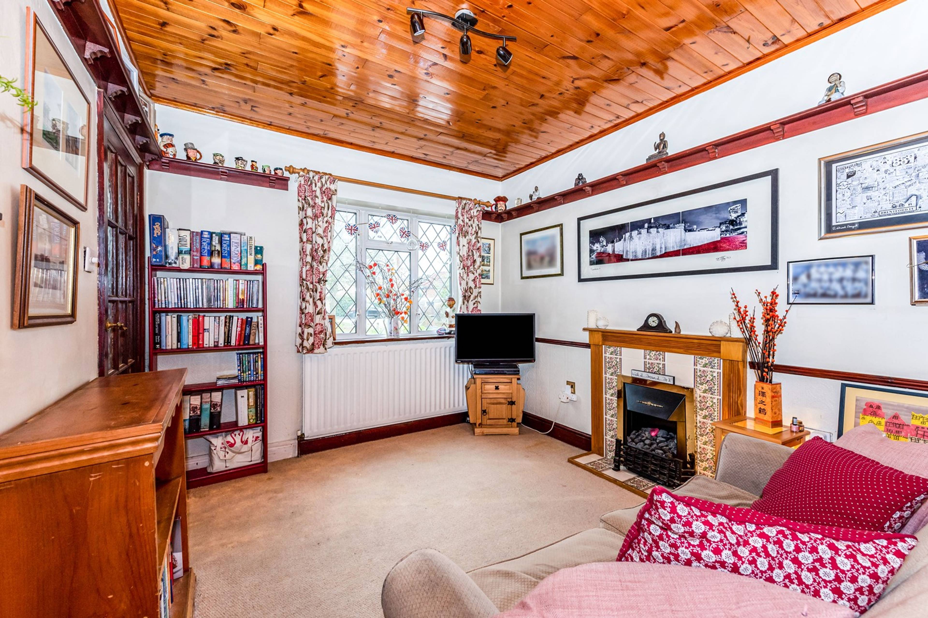 Snug / Sitting Room