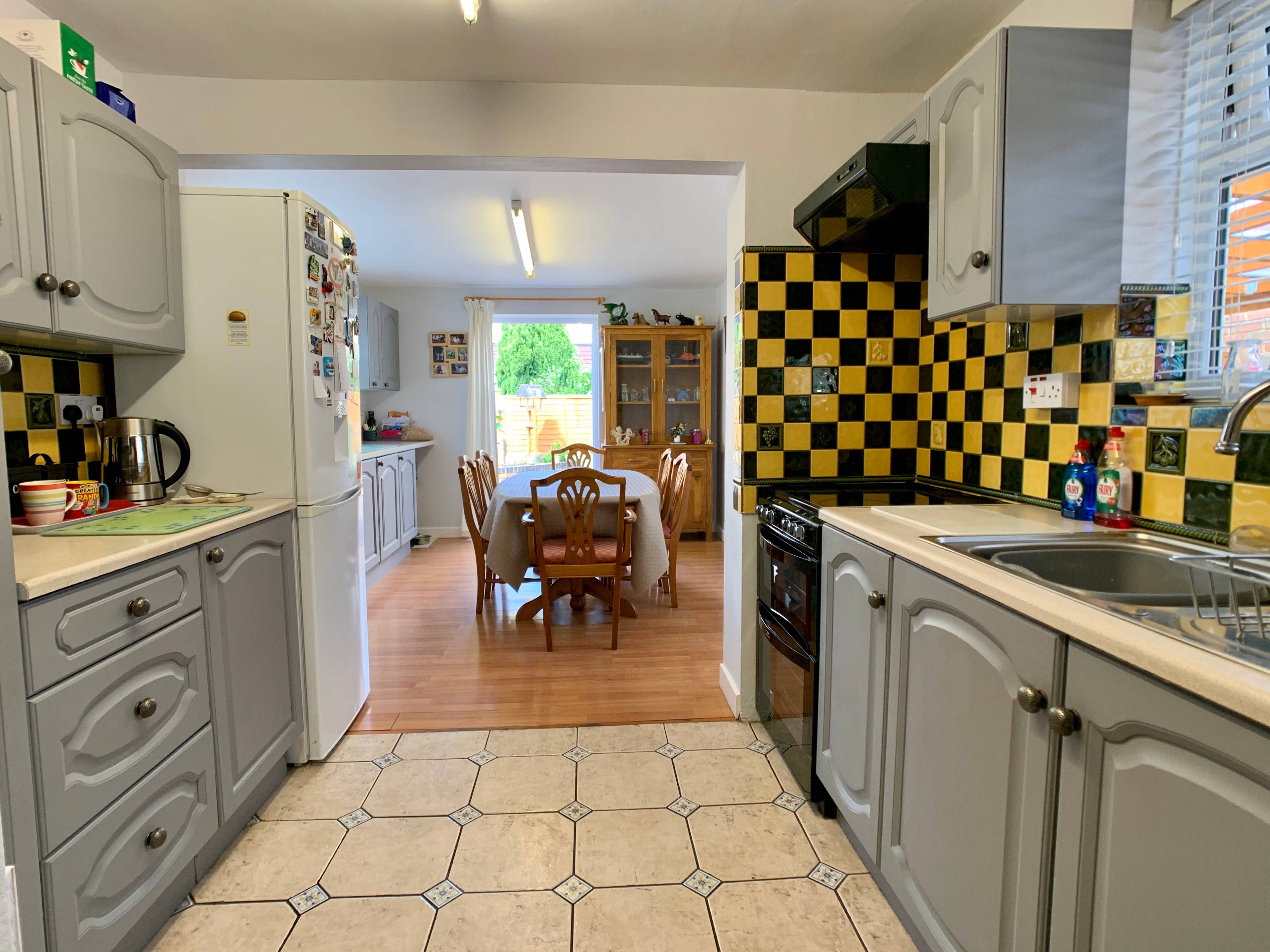 Kitchen/Dining Room