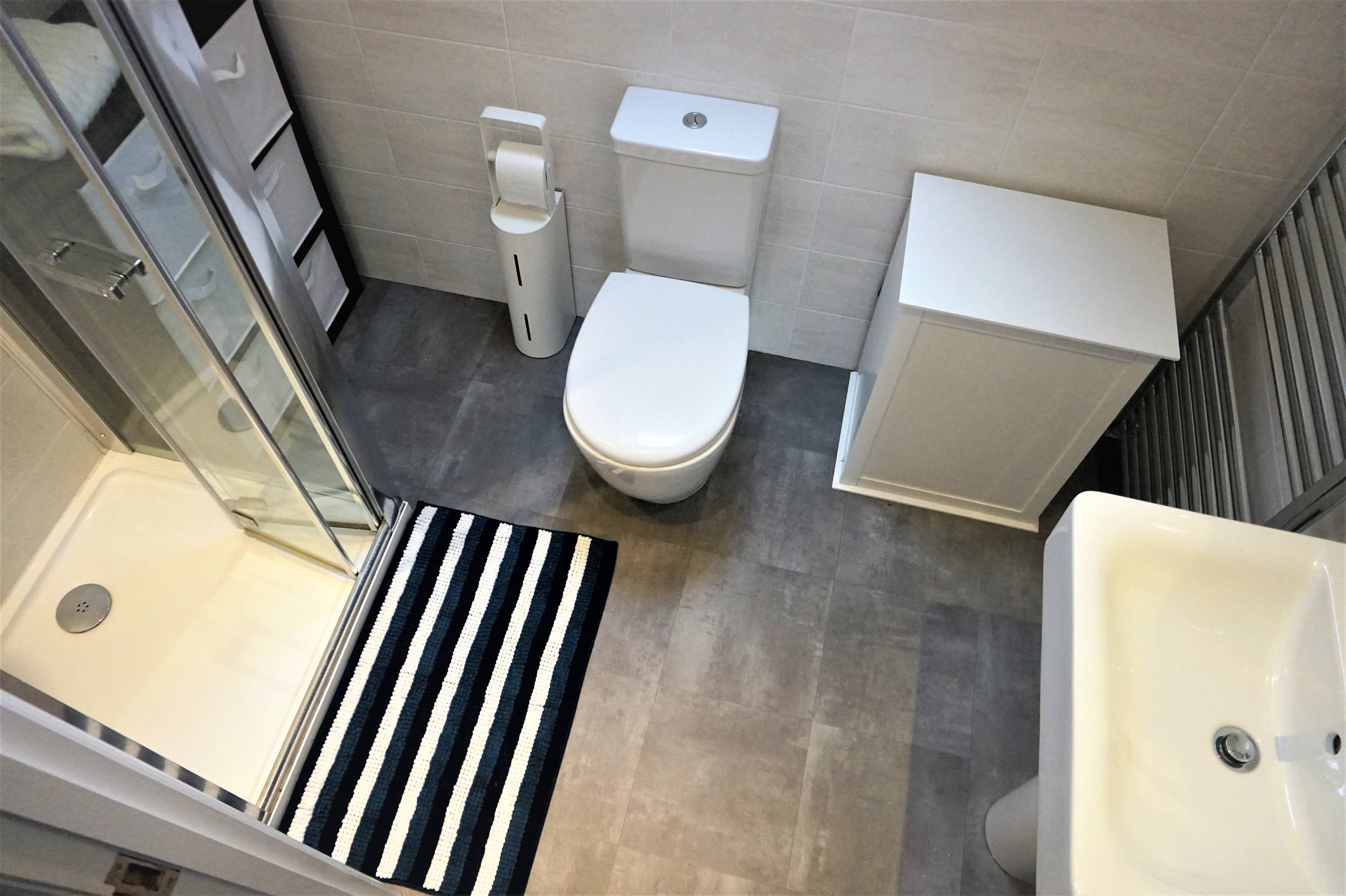 Master En-suite