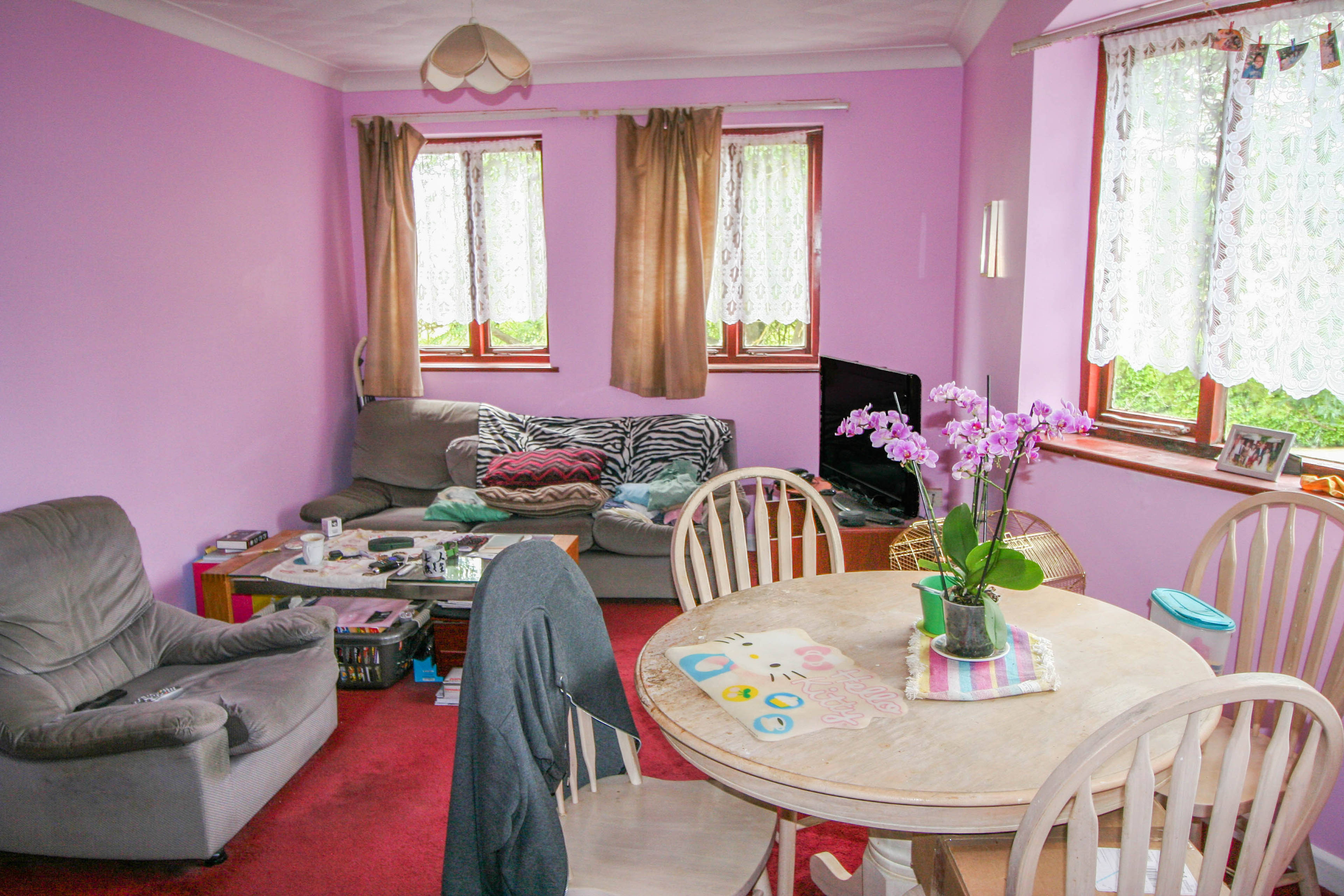 Lounge/Dining Room