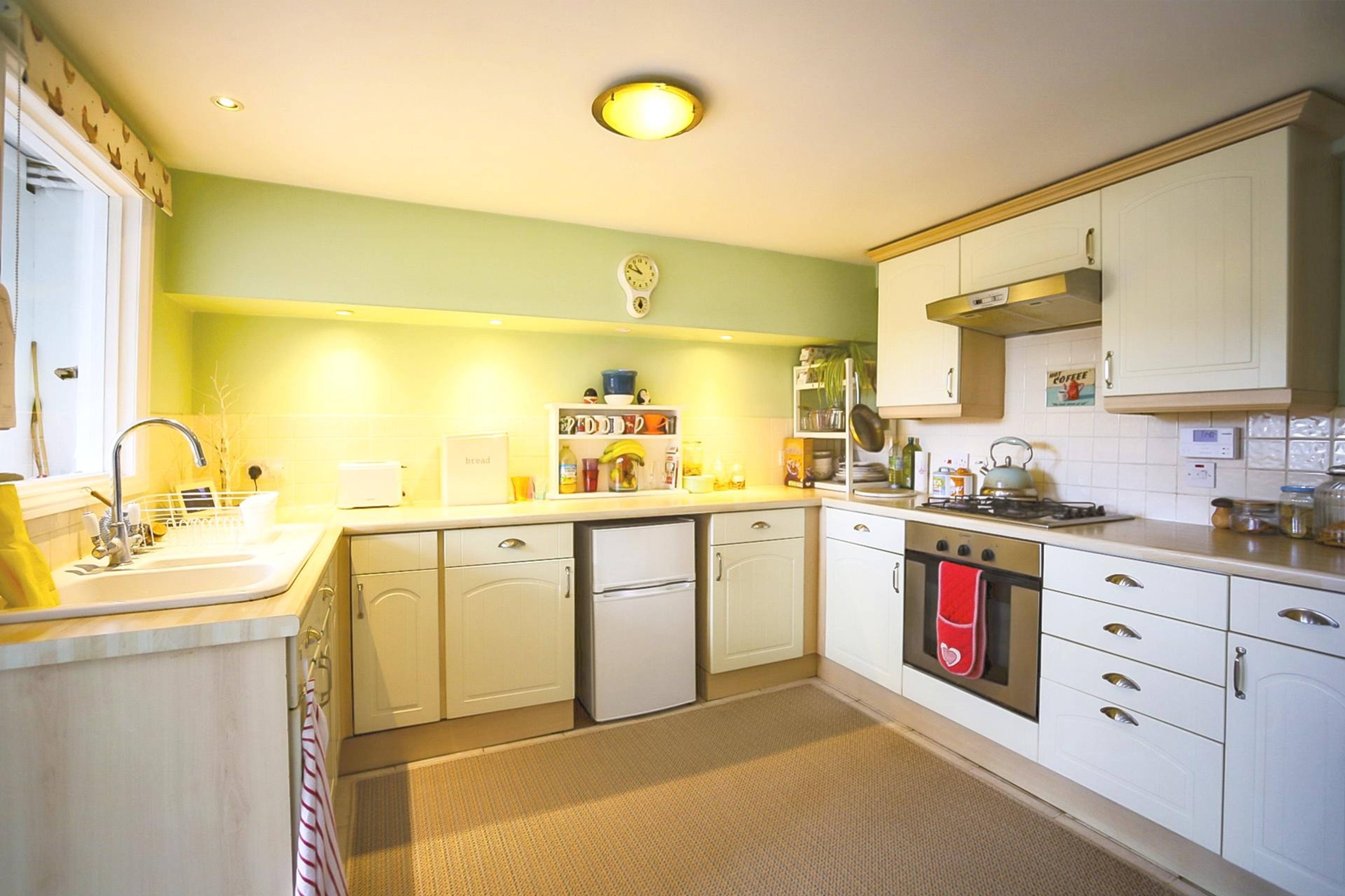 Cottage Kitchen
