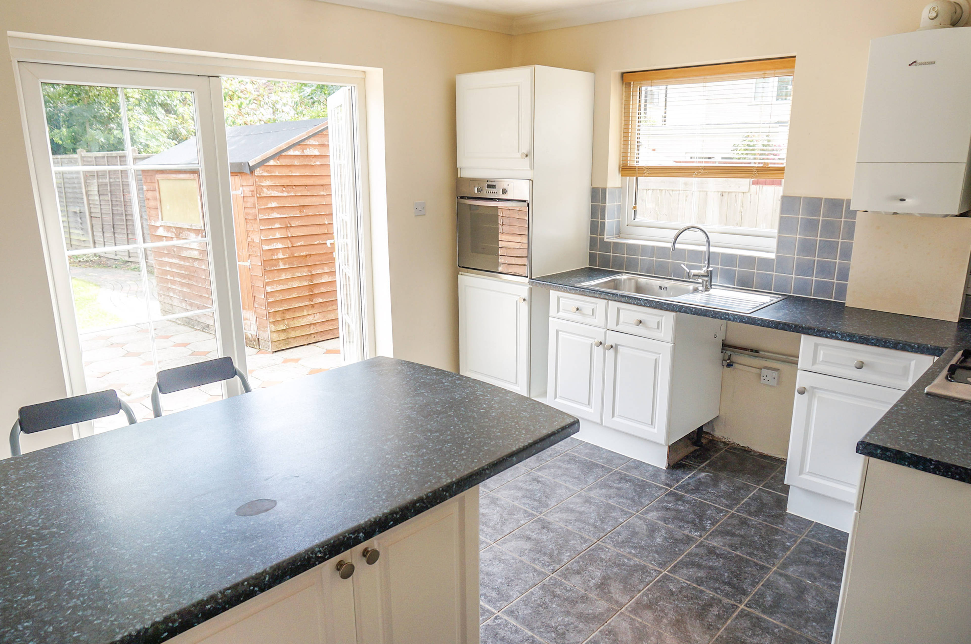 Kitchen/Breakfast