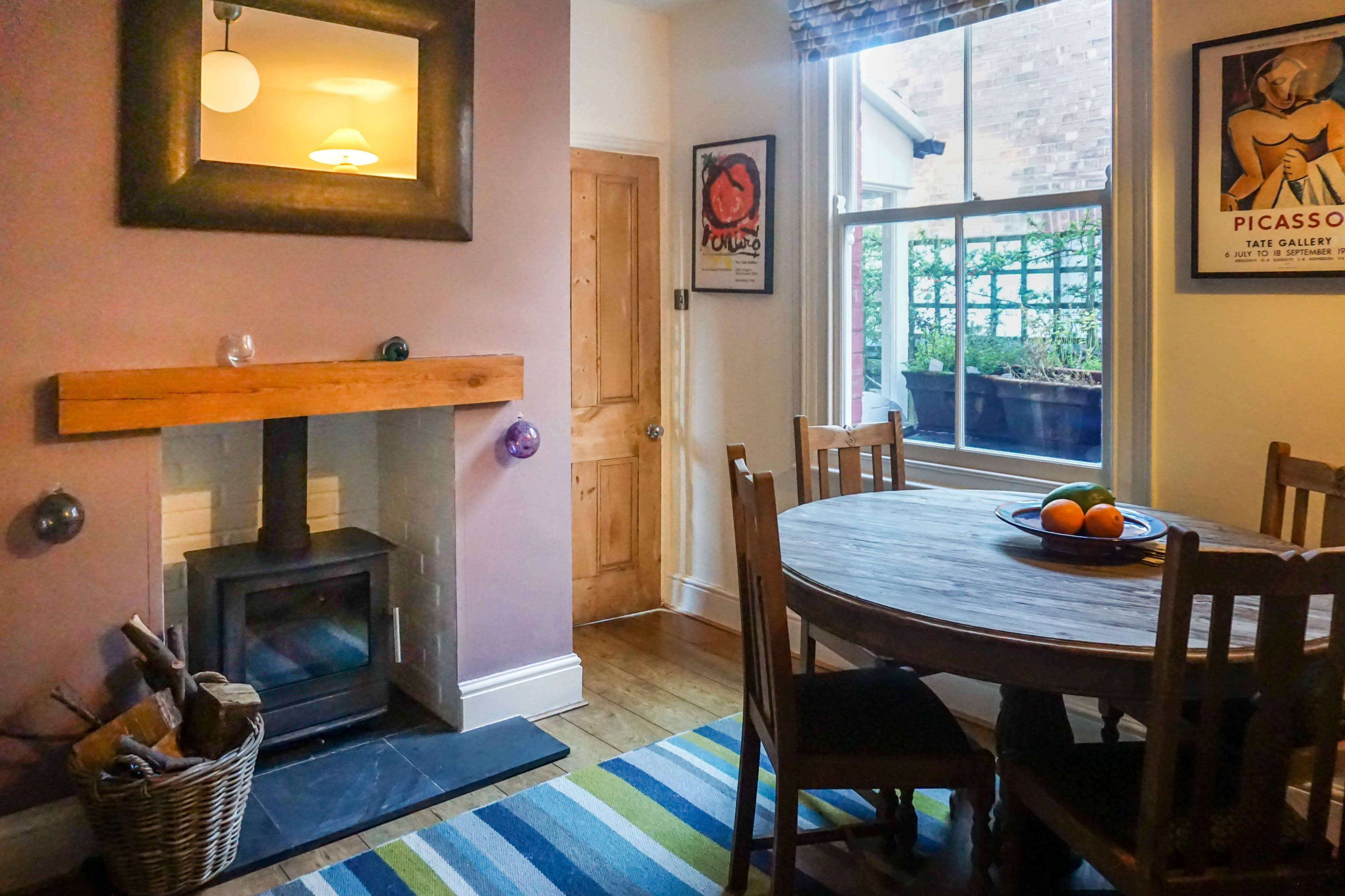 Breakfast Room