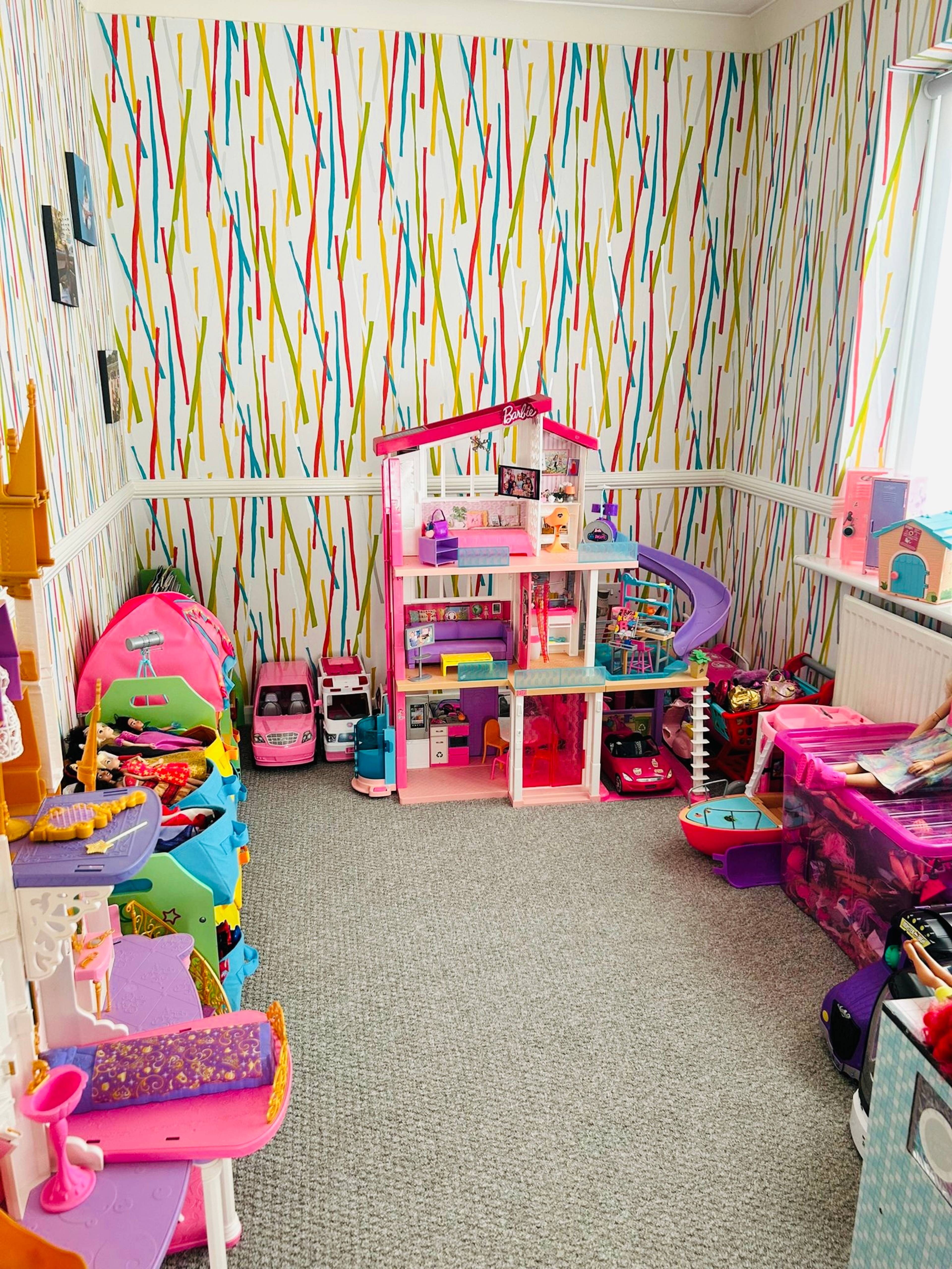 Bedroom 5/Games Room