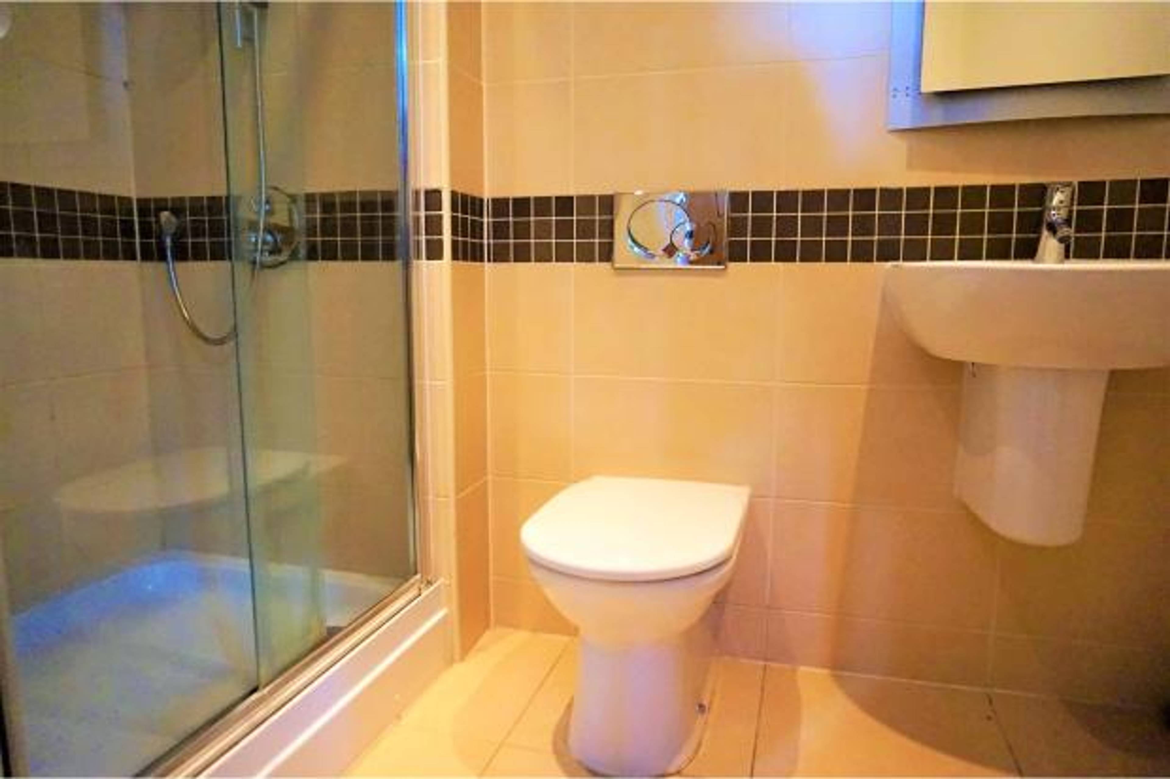 Master En-suite