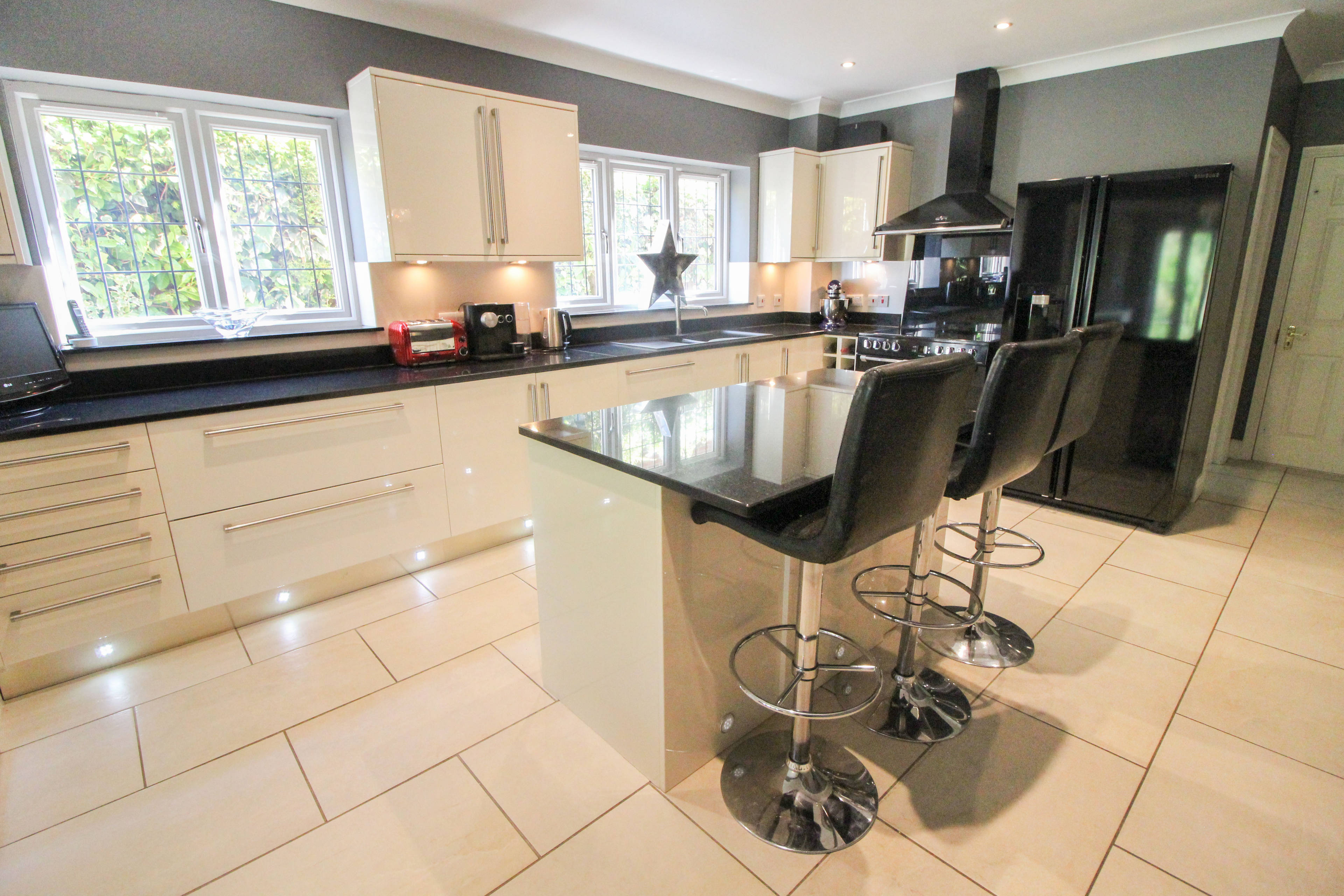 Kitchen/Breakfast