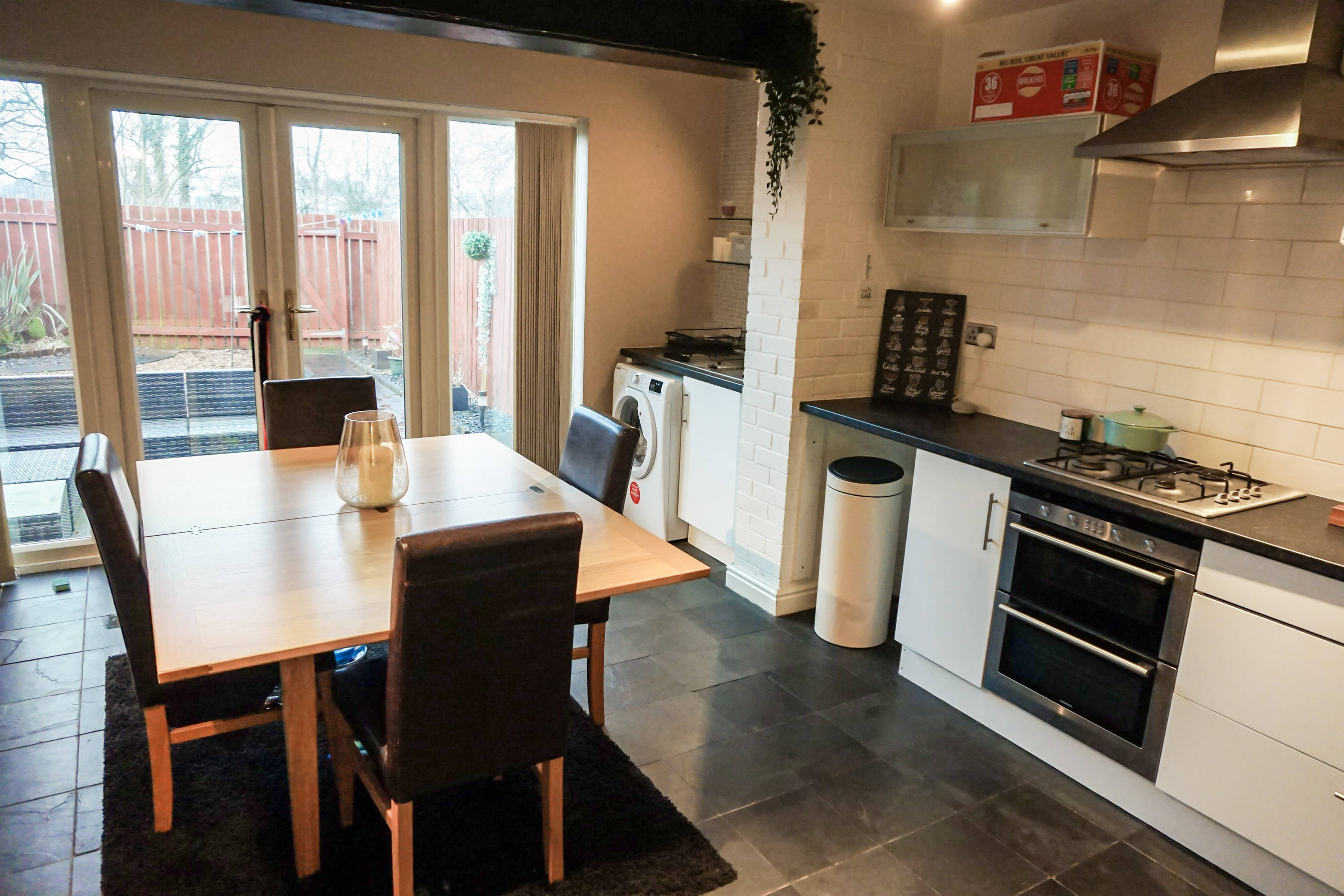 Kitchen/Dining Room