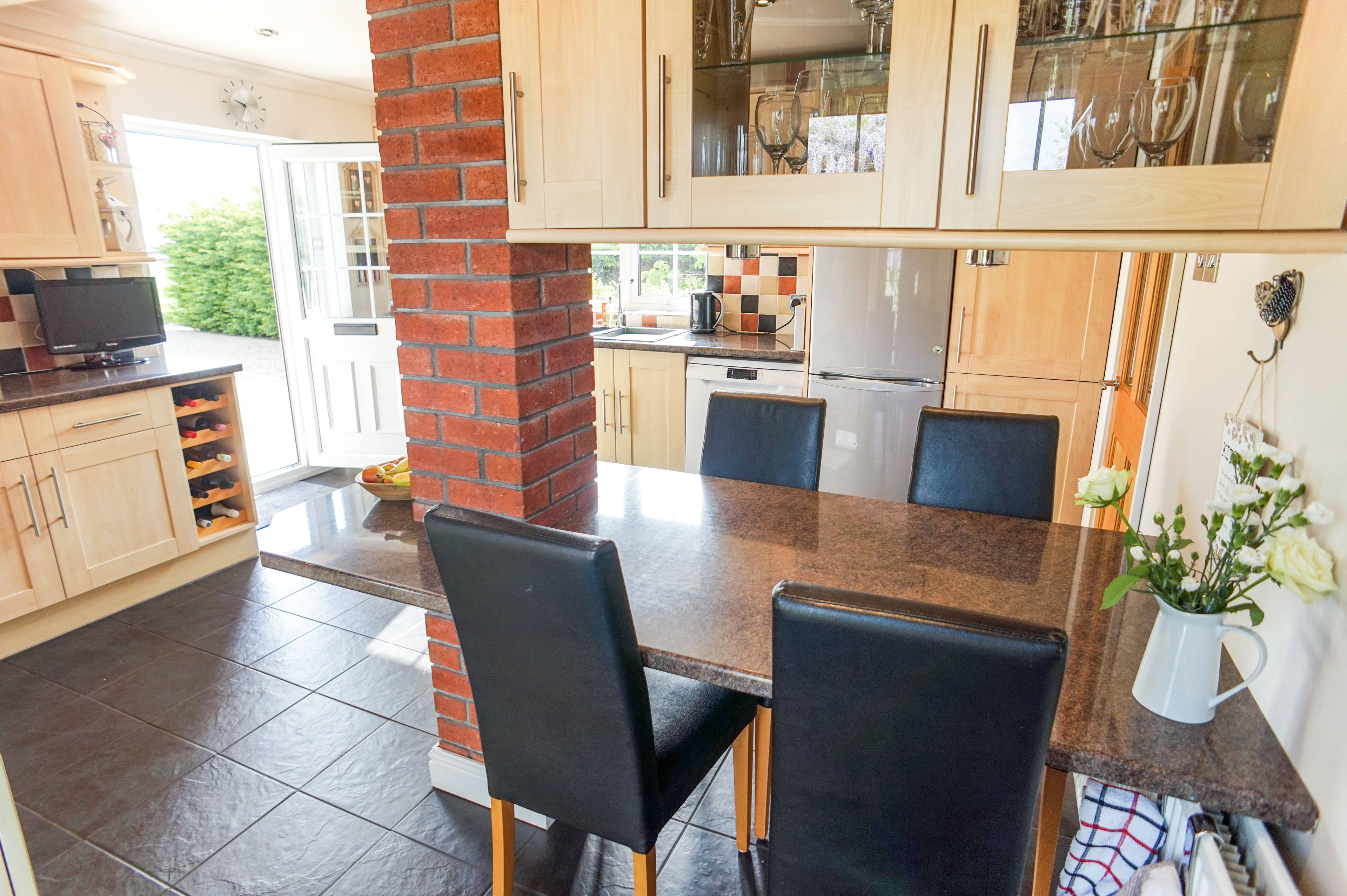 Kitchen/Breakfast