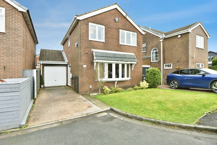 3 bedroom detached house