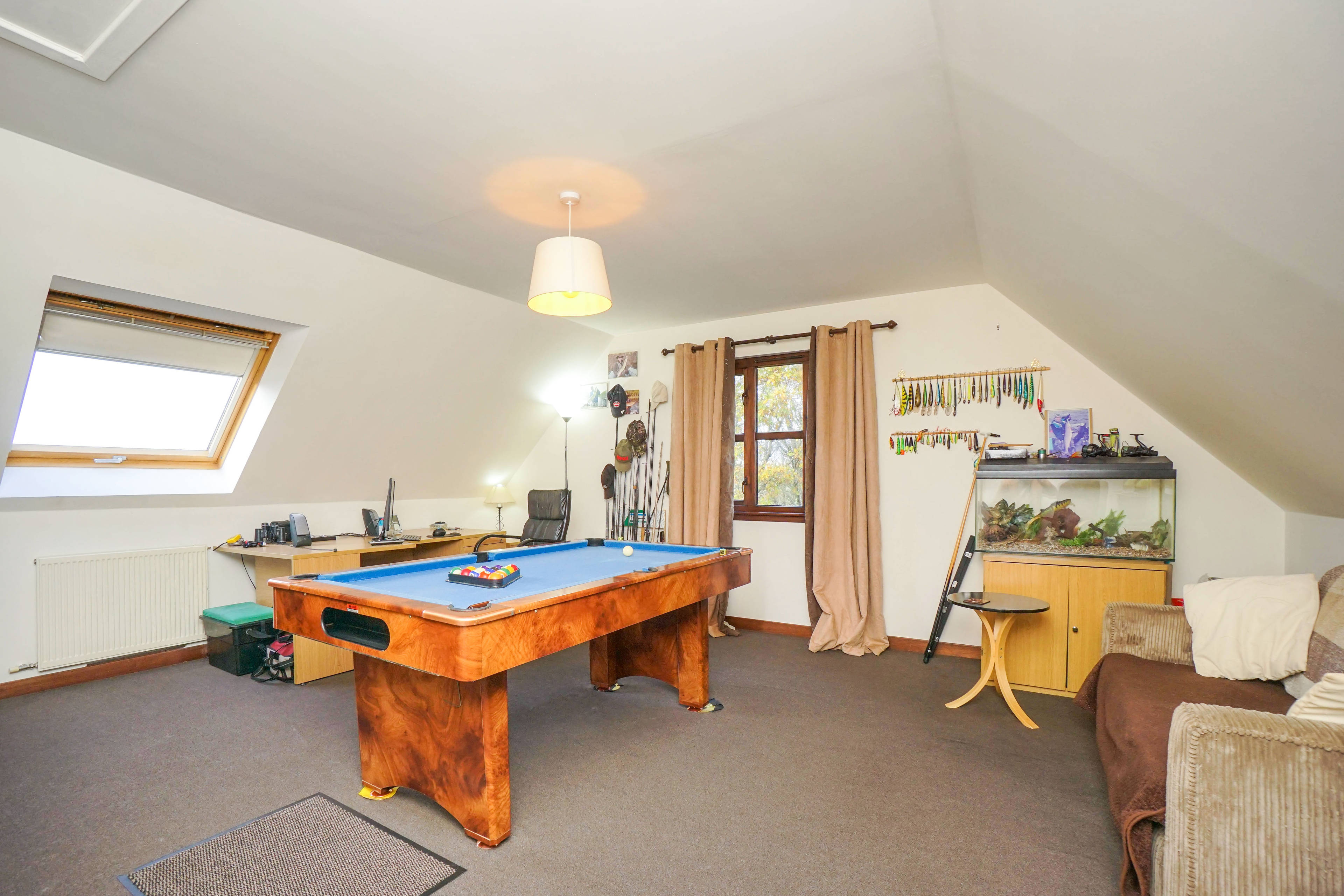 Bedroom 5/Games Room