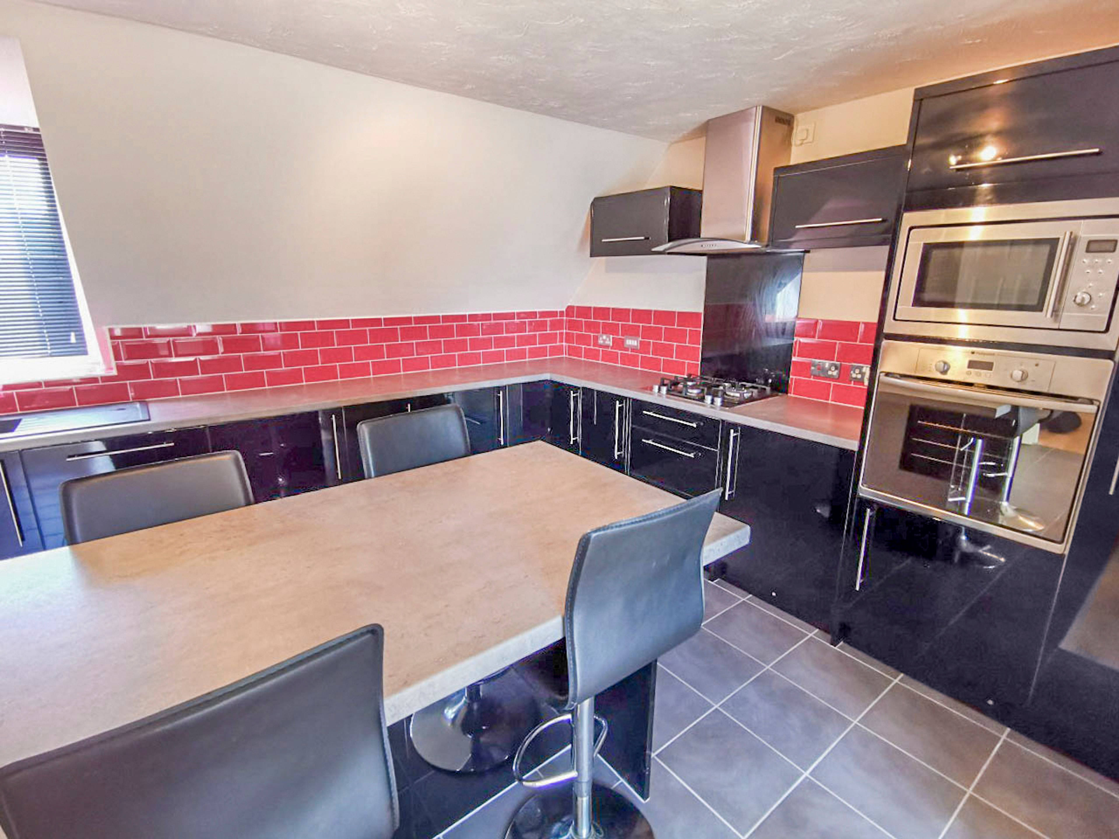 Kitchen/Breakfast