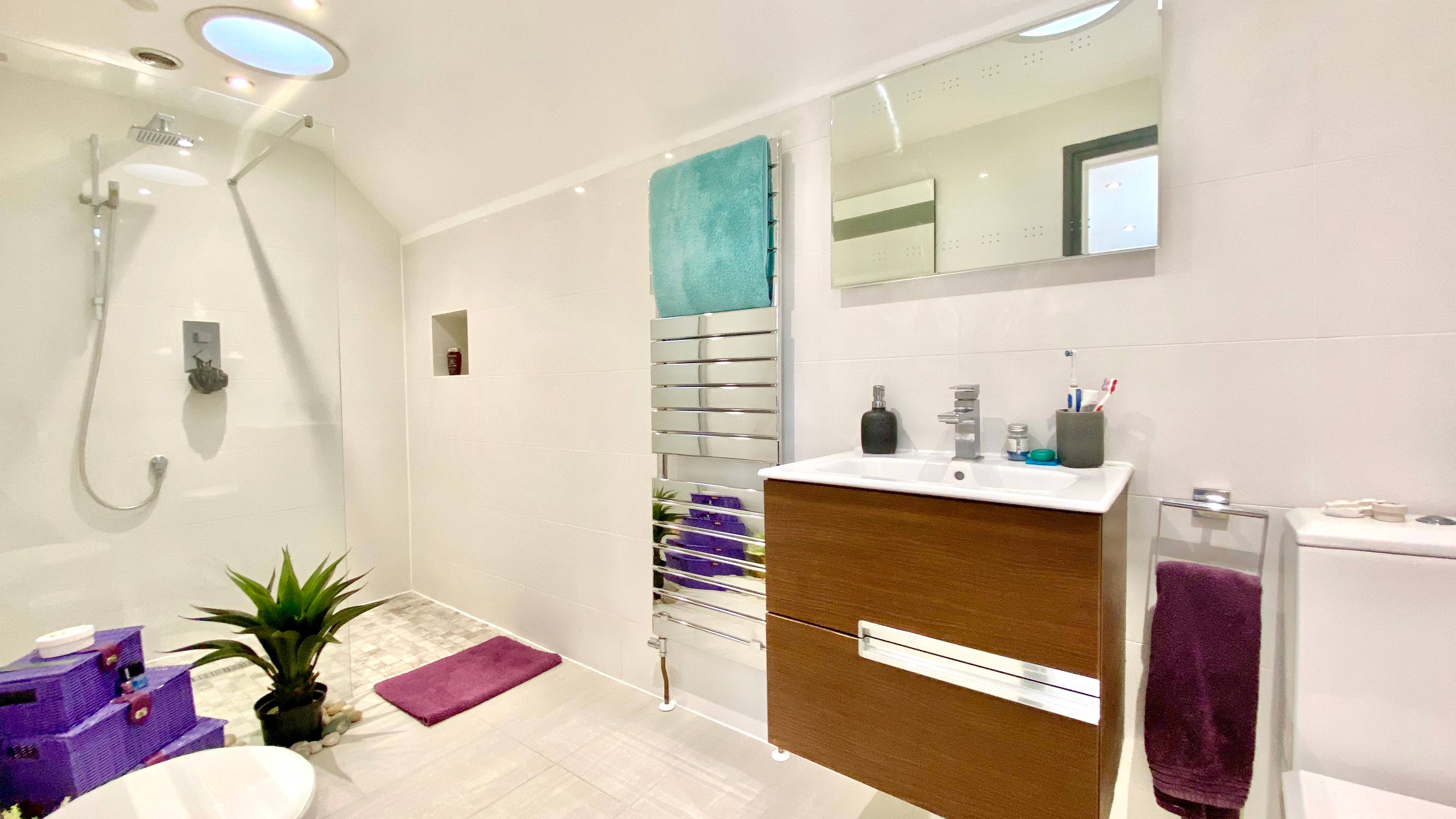 Master En-suite