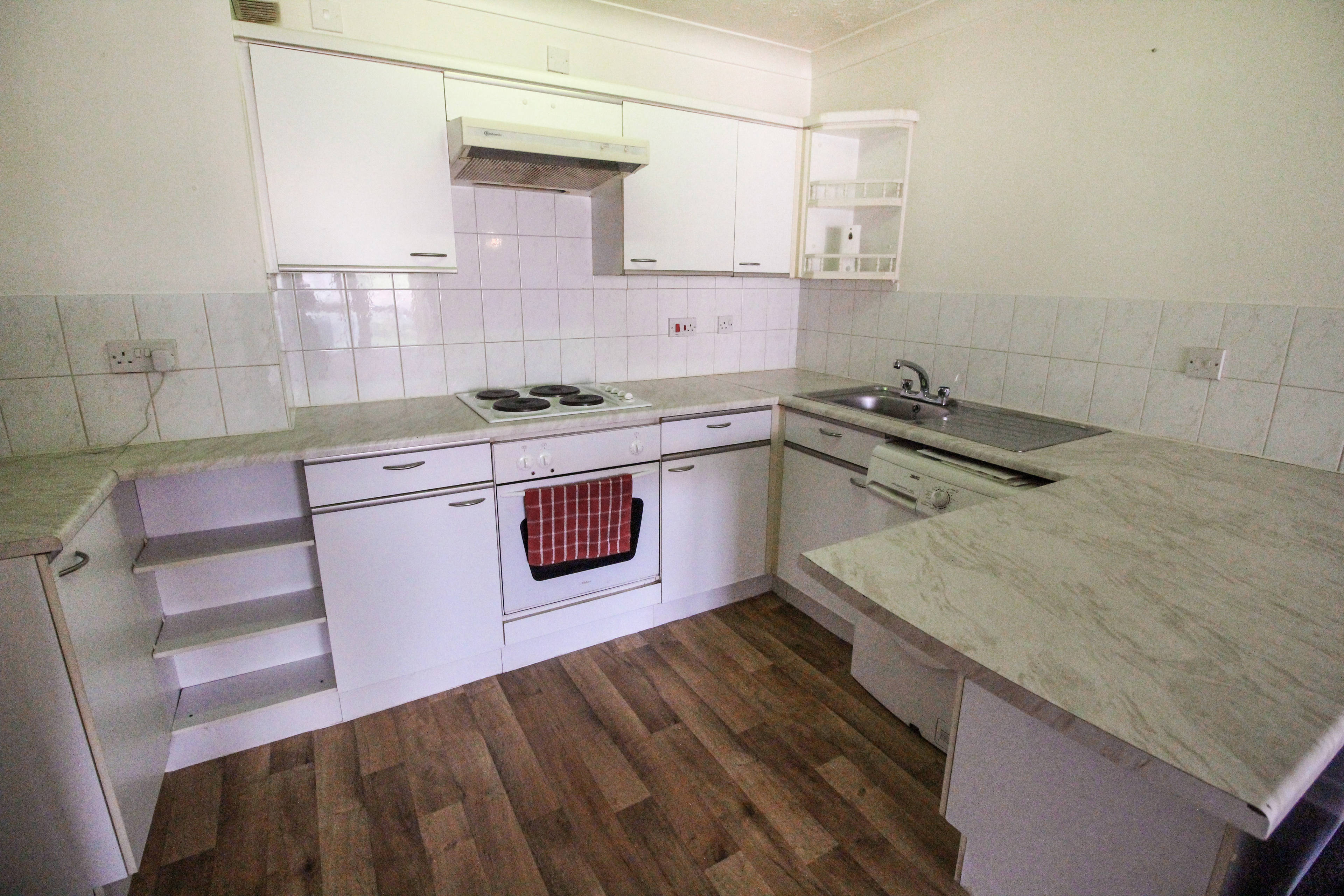 Lounge / Kitchen
