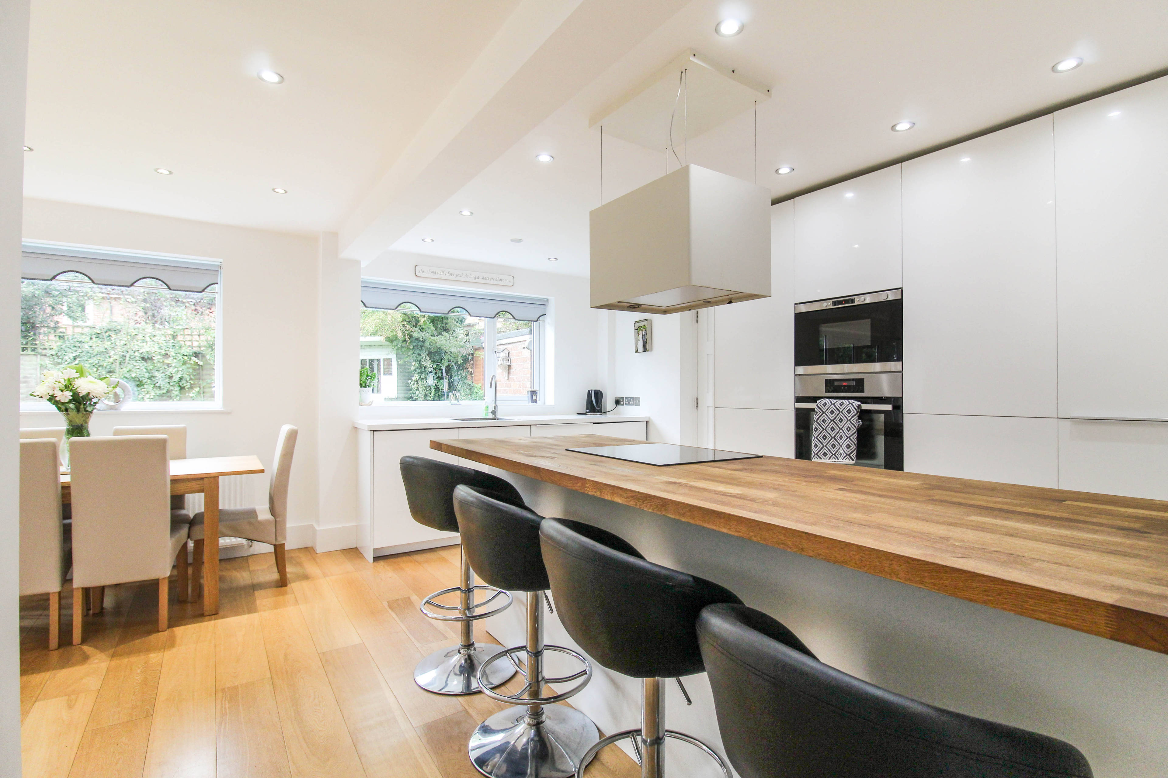 Kitchen/Breakfast