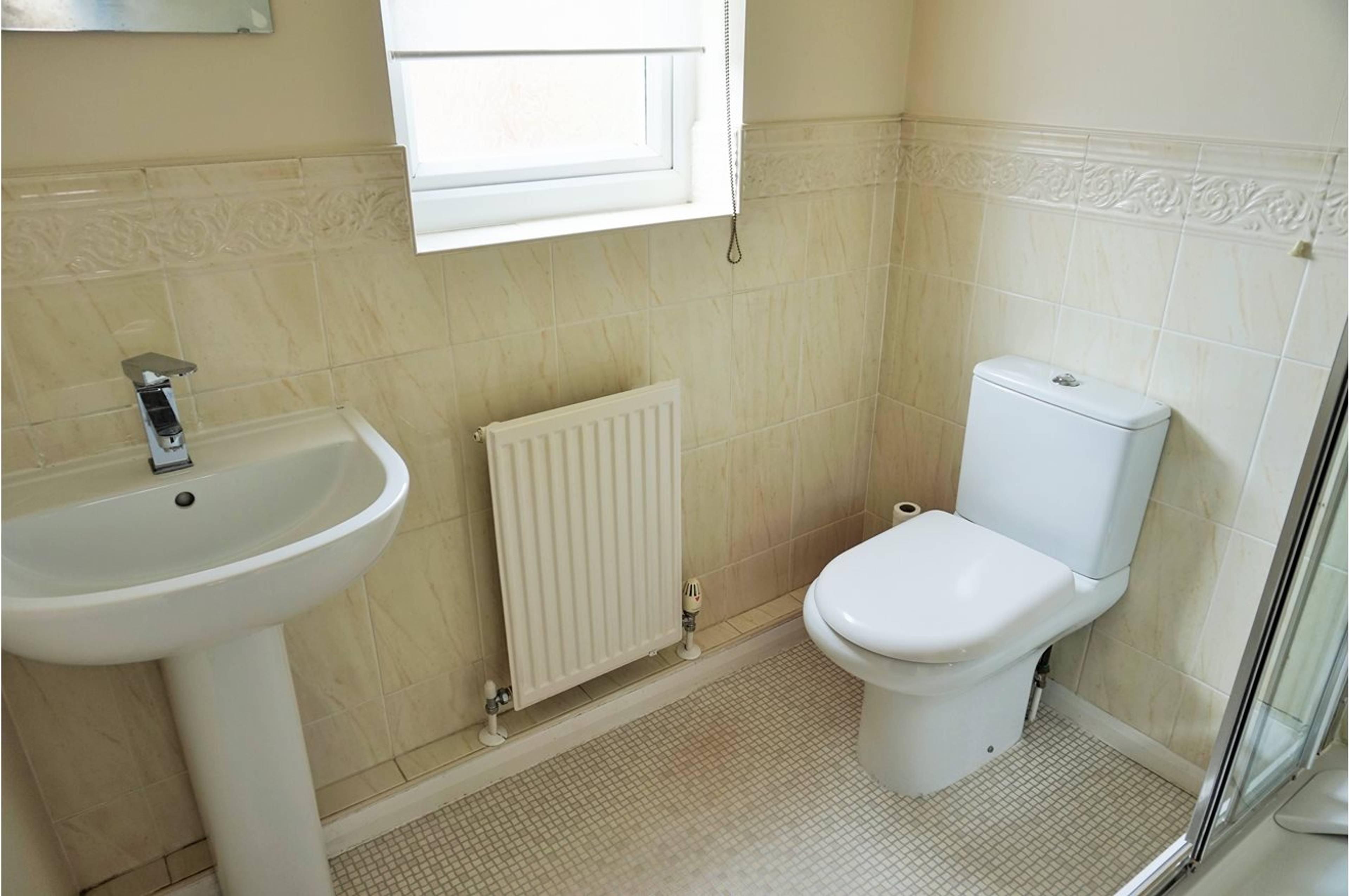 Master En-suite