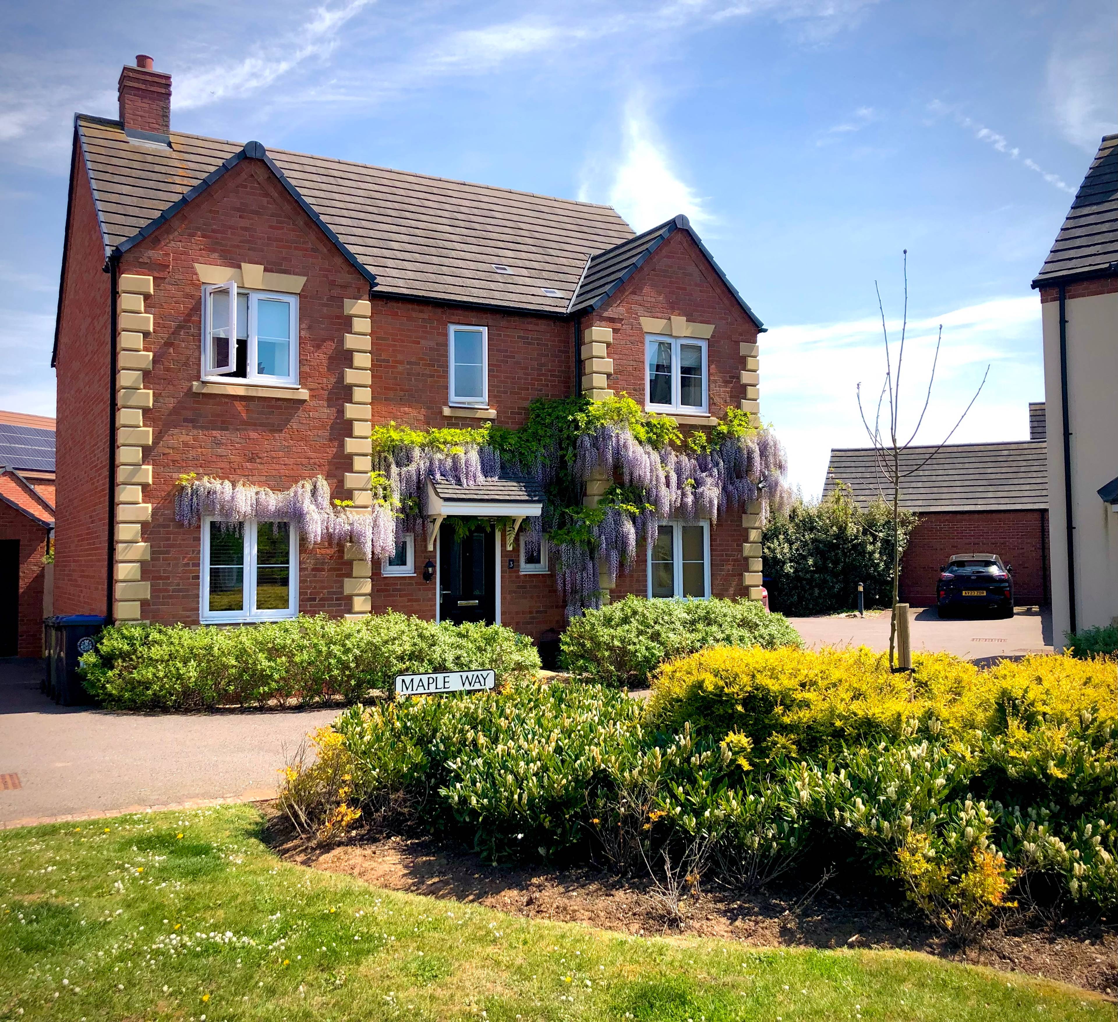 Maple Way, Warwick