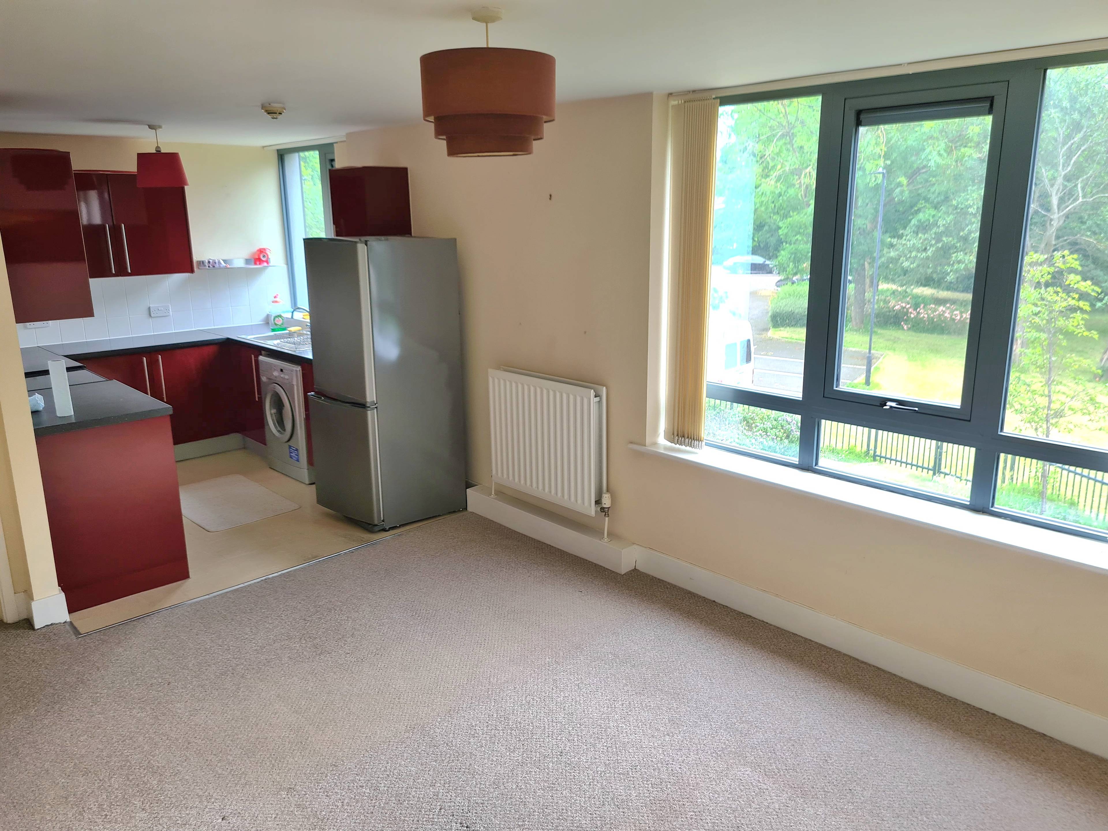 Lounge / Kitchen