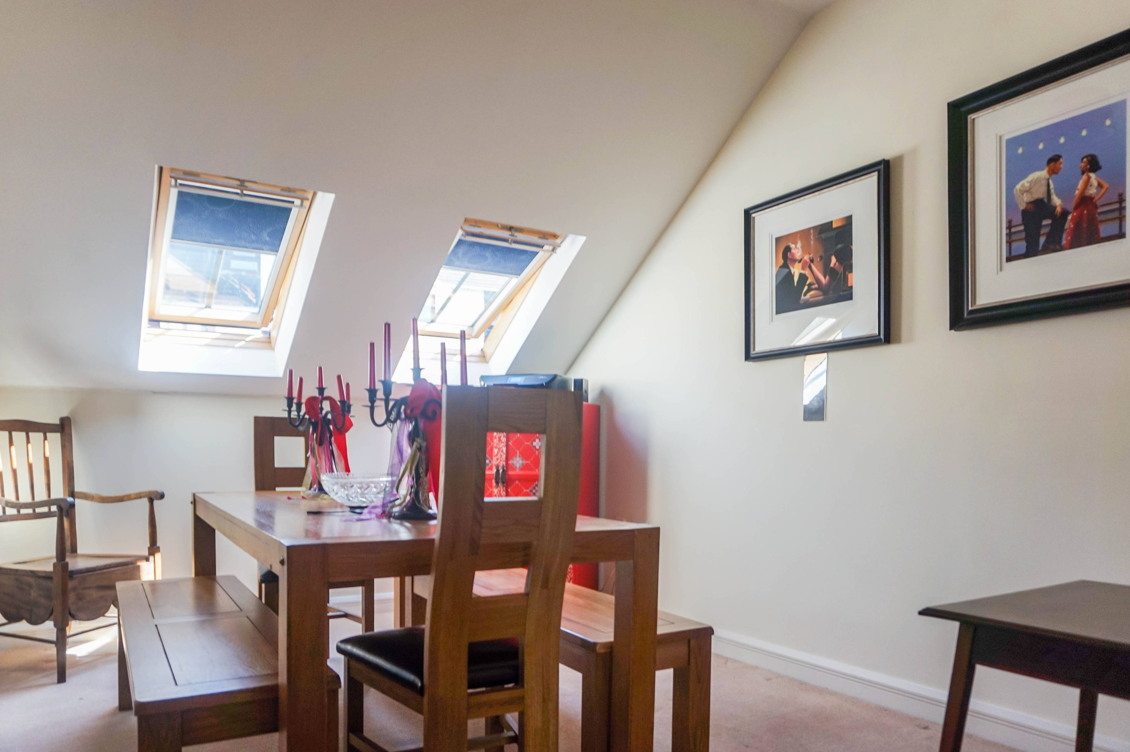 Bed 3 / Dining Room