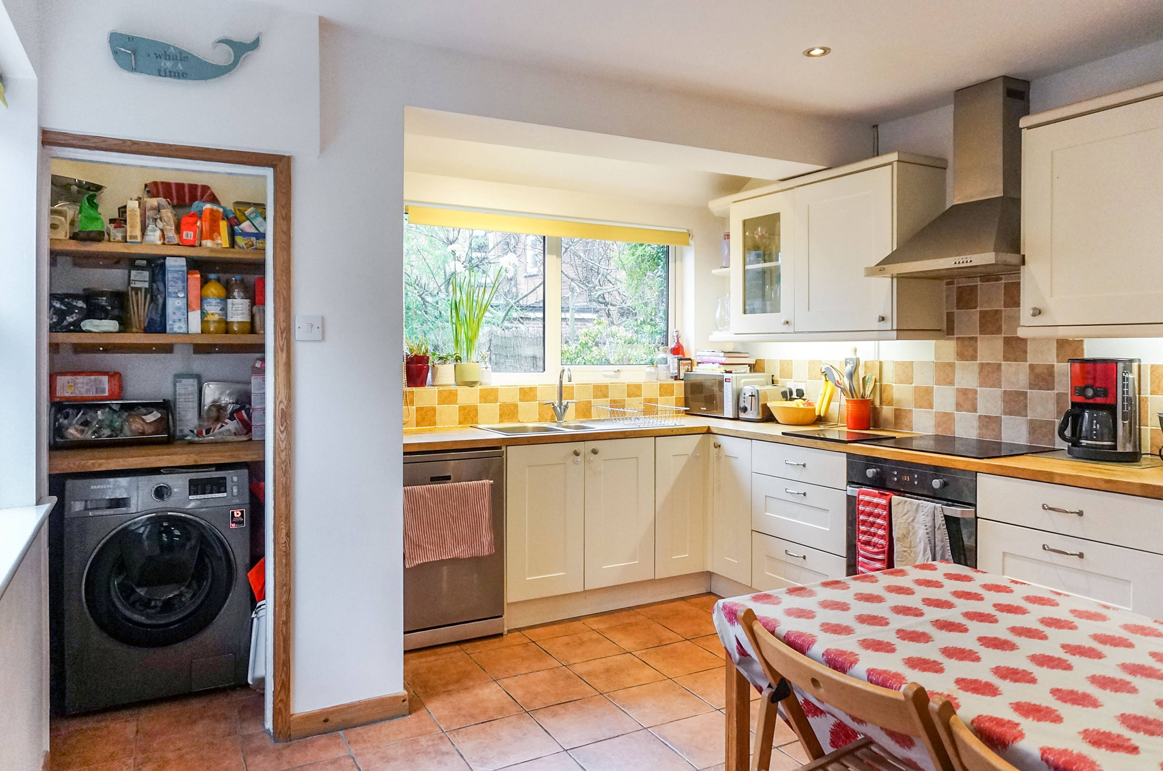 Kitchen/Breakfast