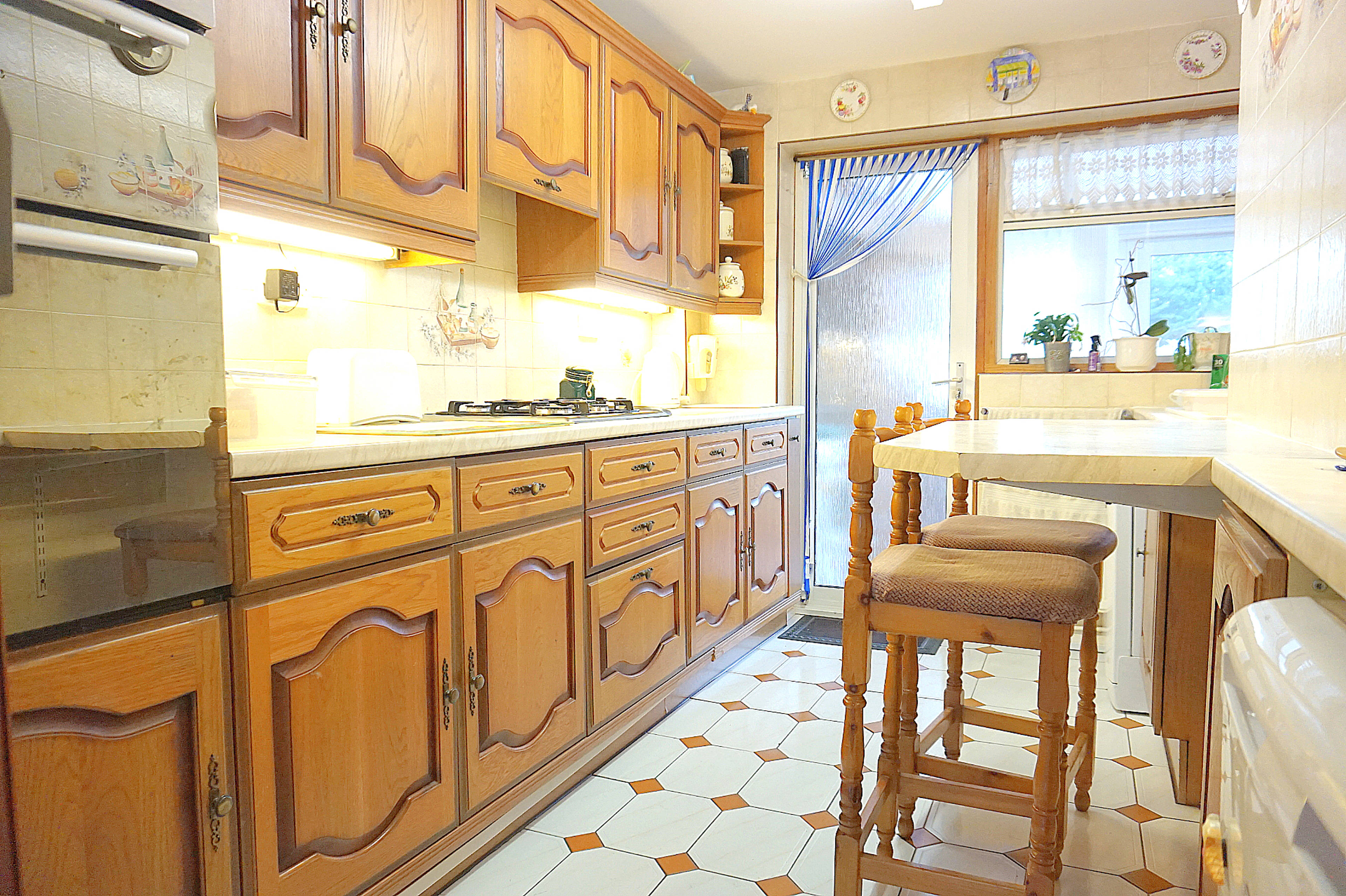 Kitchen/Breakfast