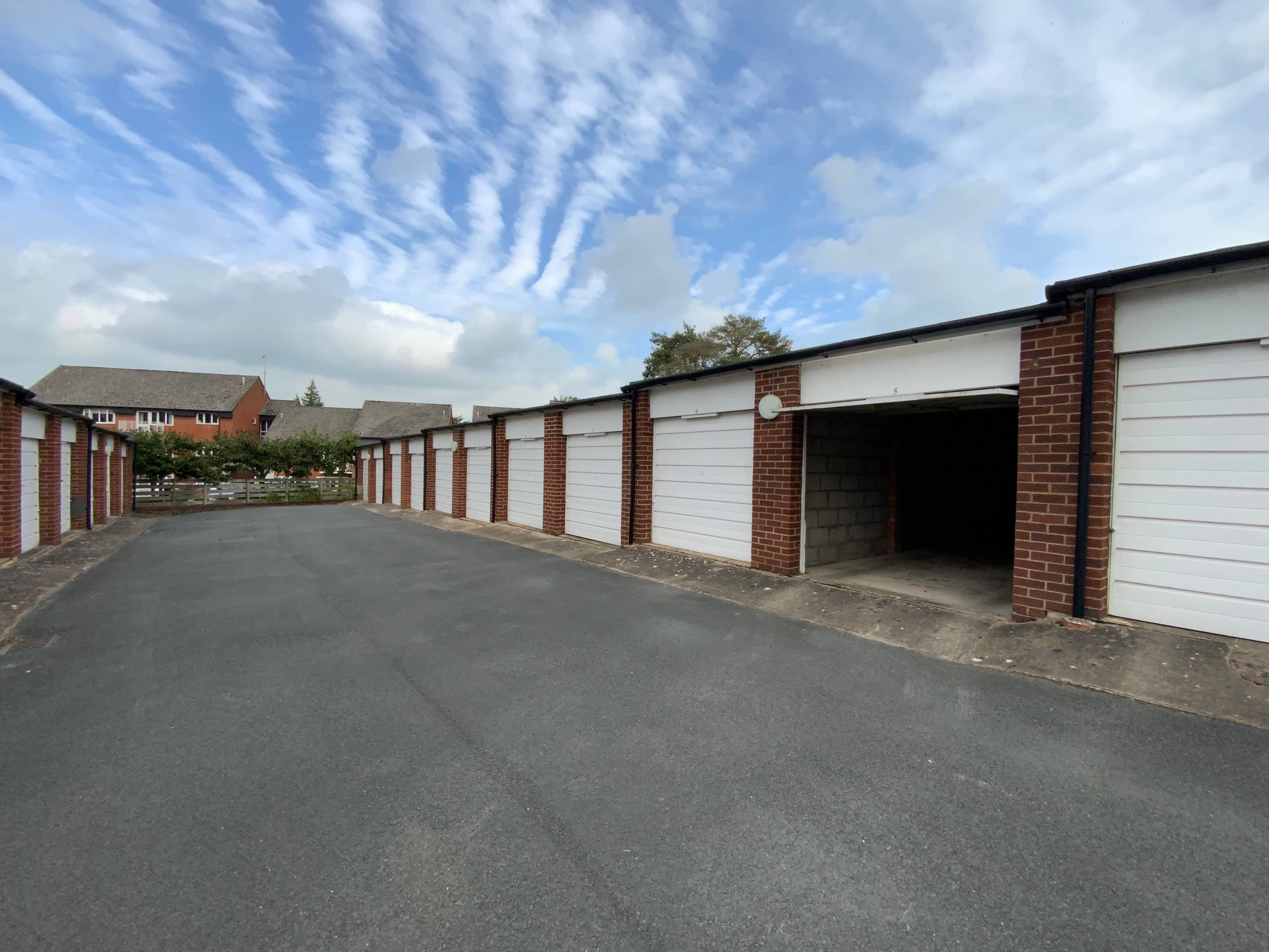 Garage En Bloc