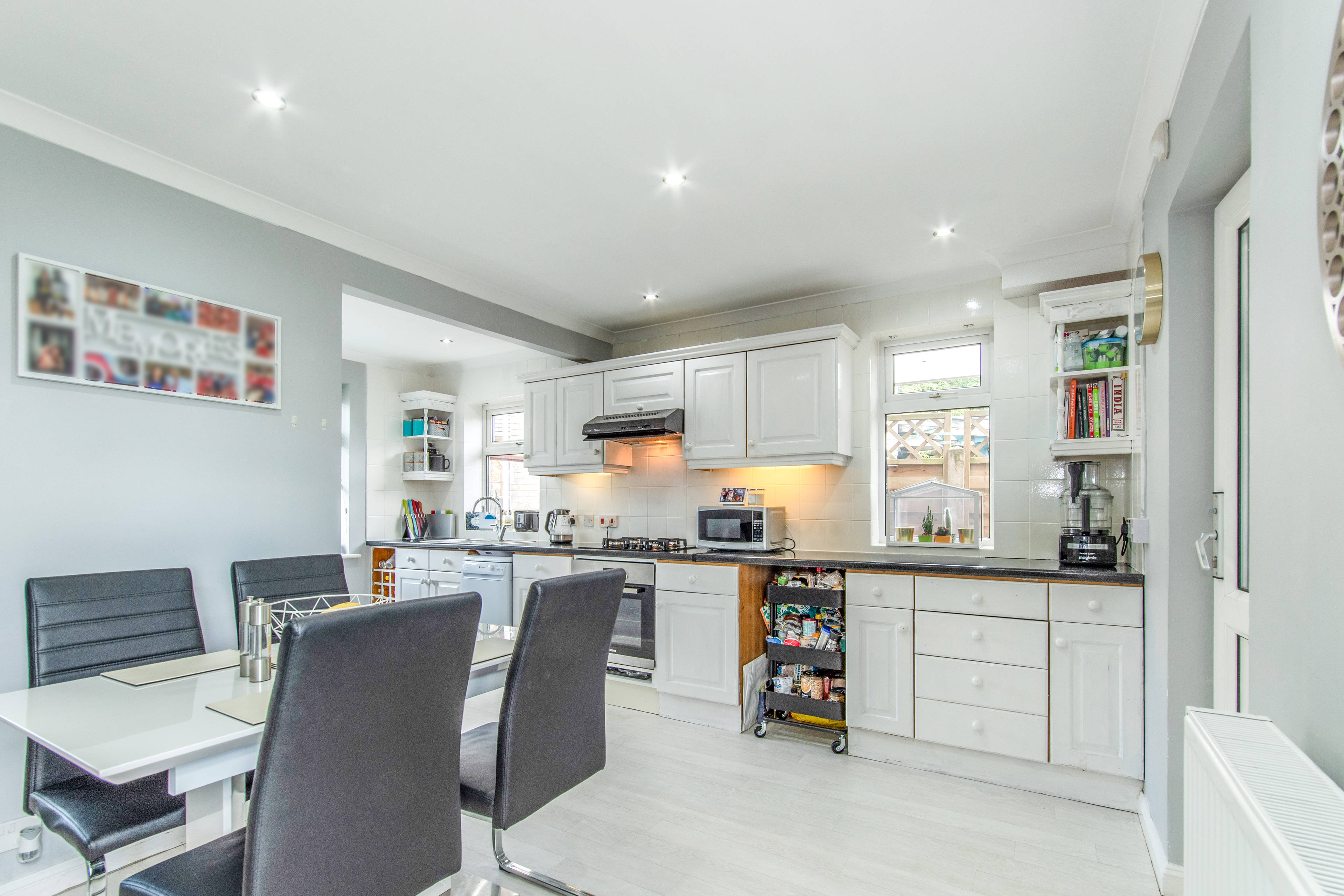 Kitchen/dining room