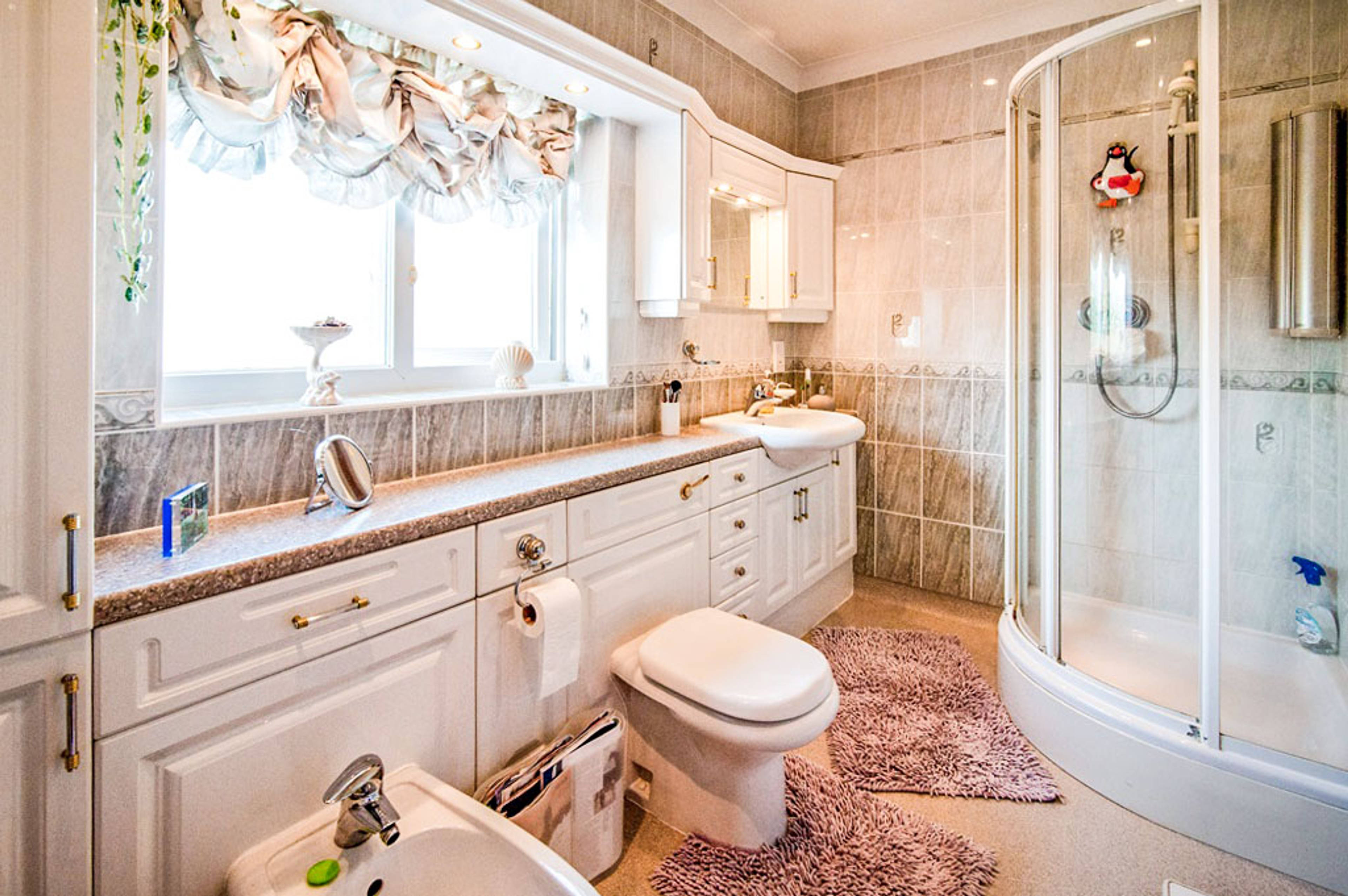 Master En-suite