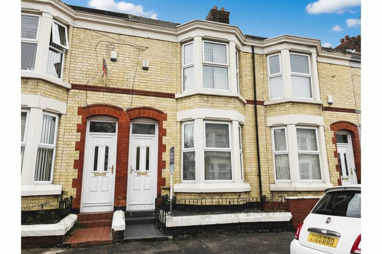 3 bedroom terraced house