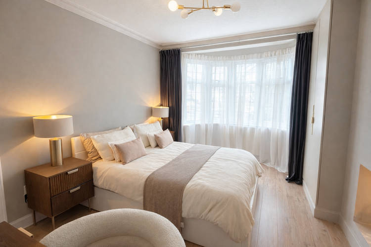 4 bedroom semi-detached house