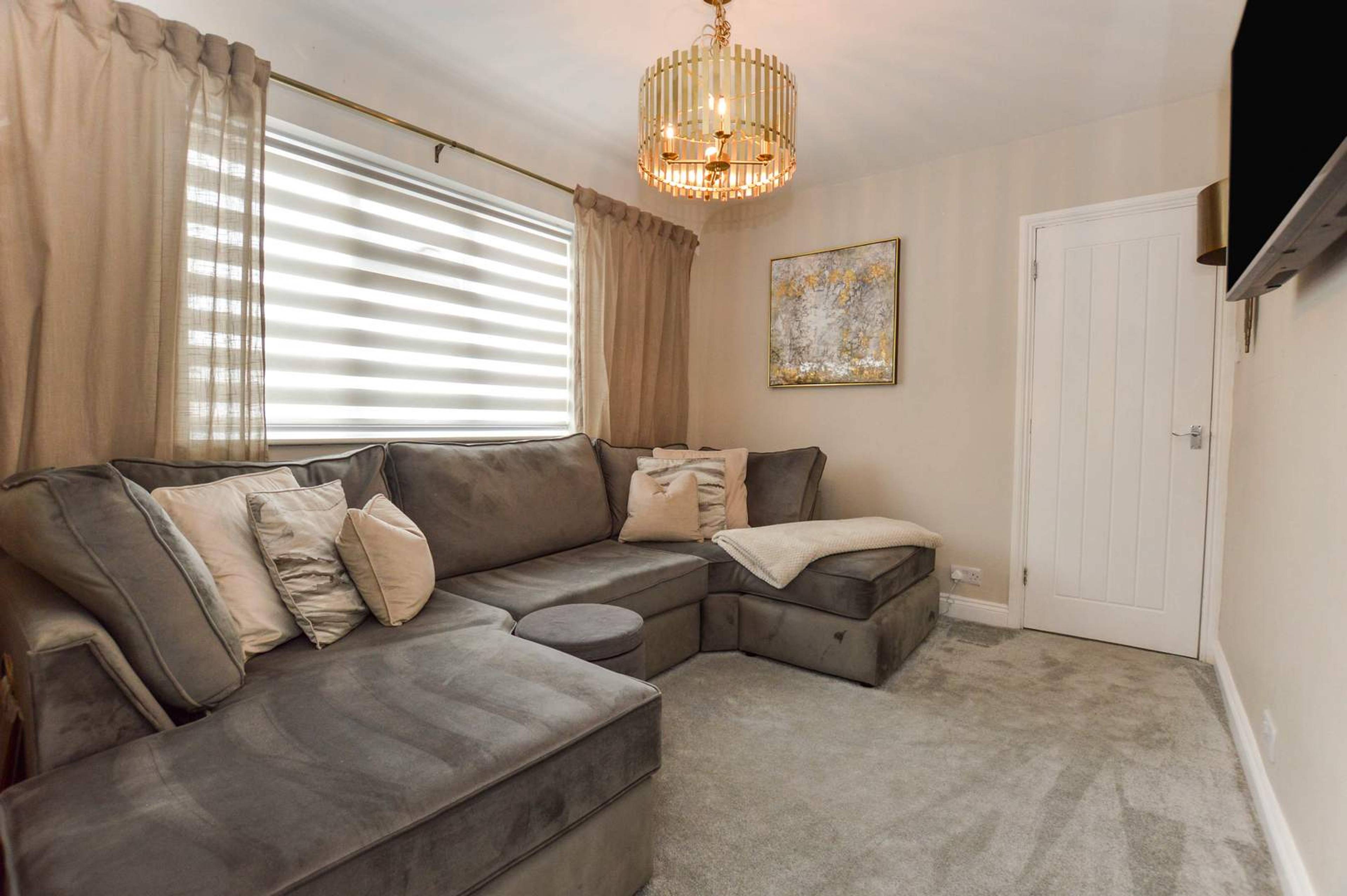 Bedroom/Lounge Two