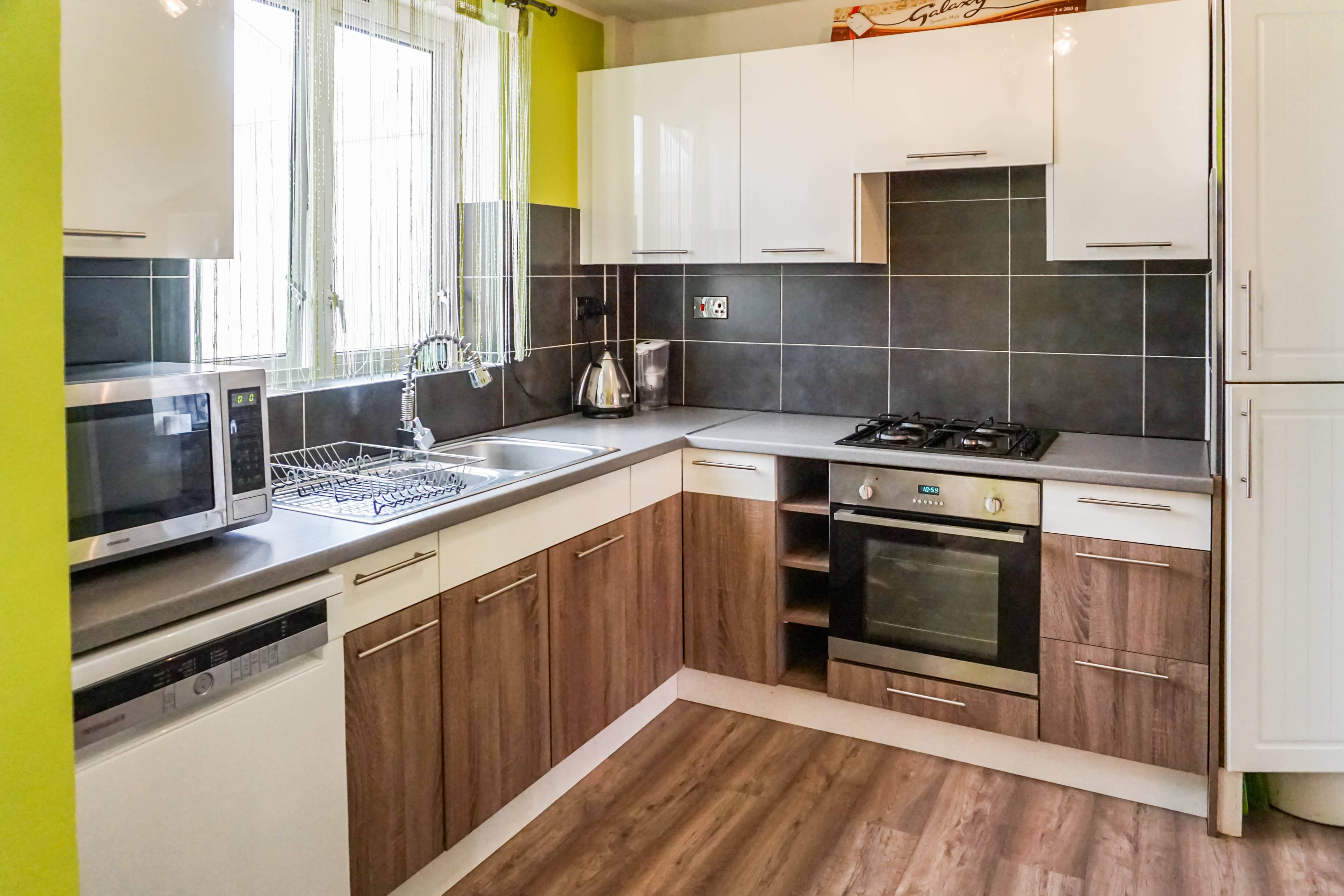 Kitchen/Breakfast