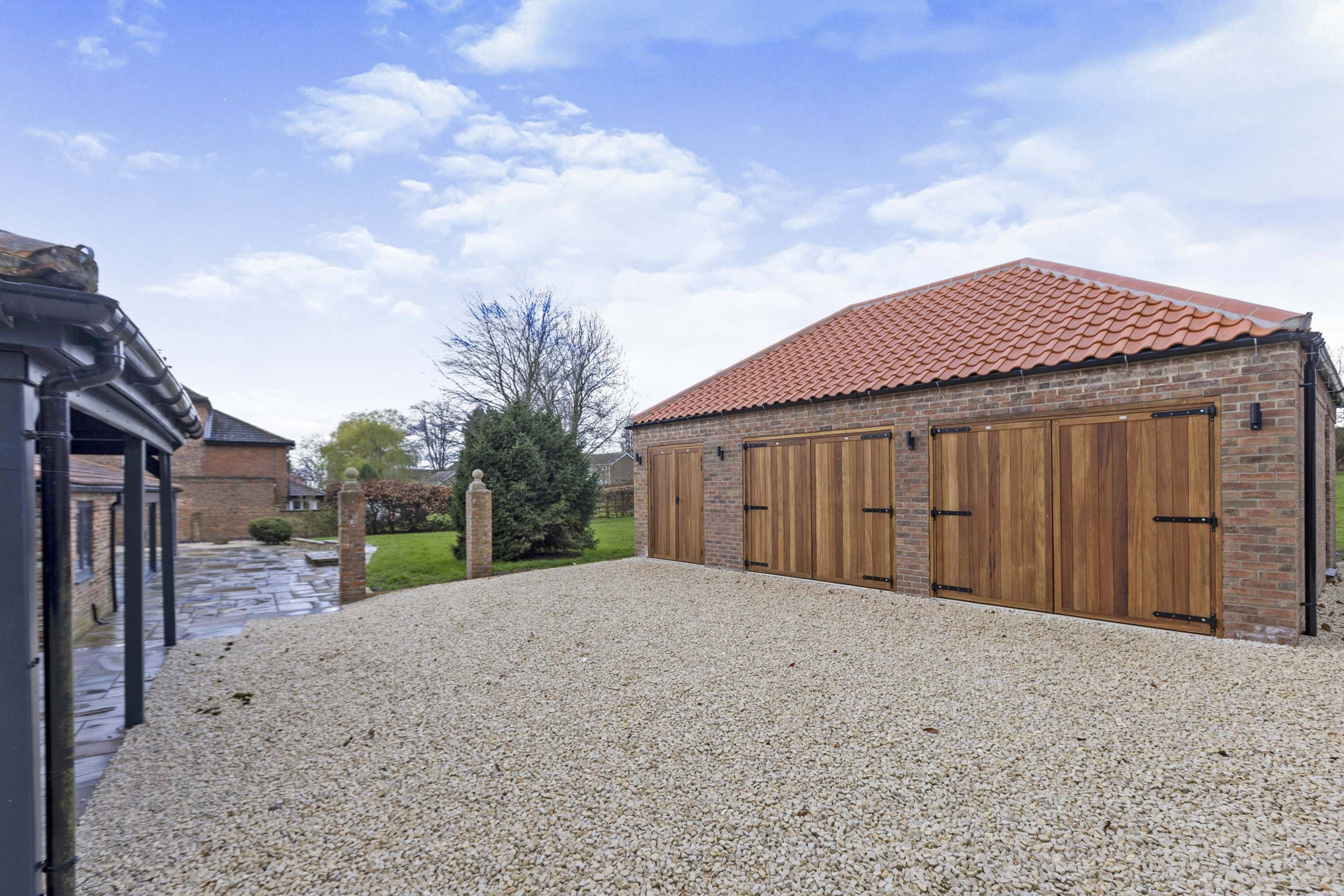 Triple Garage