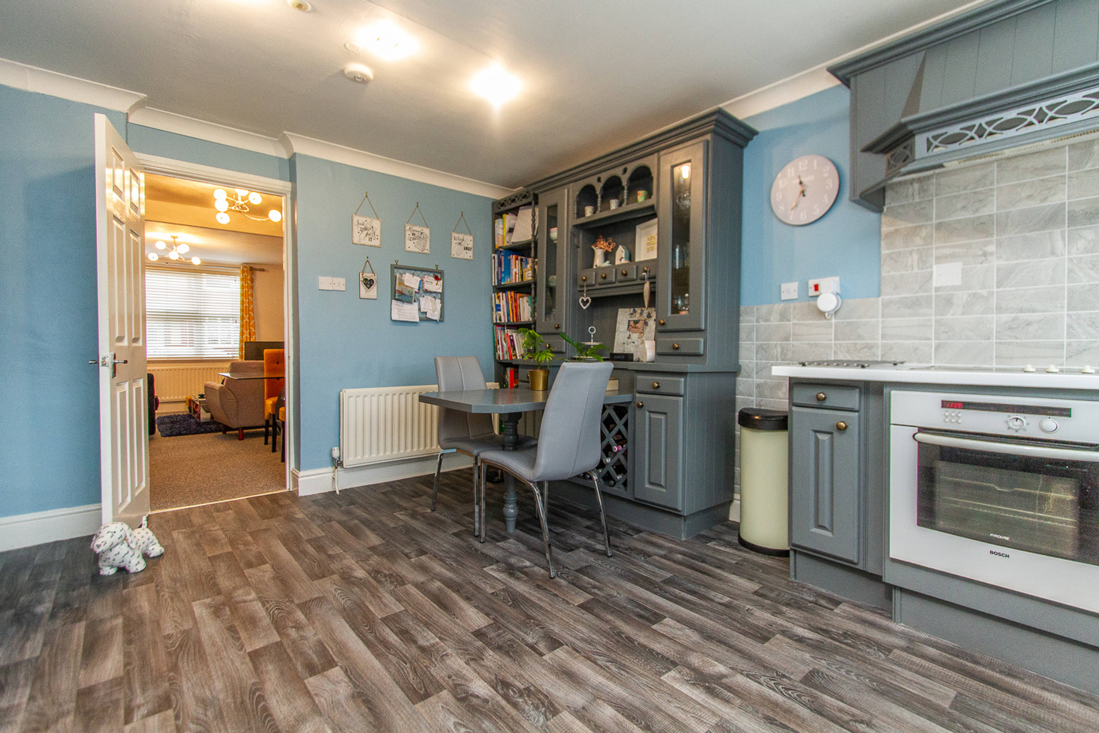 Kitchen/Breakfast