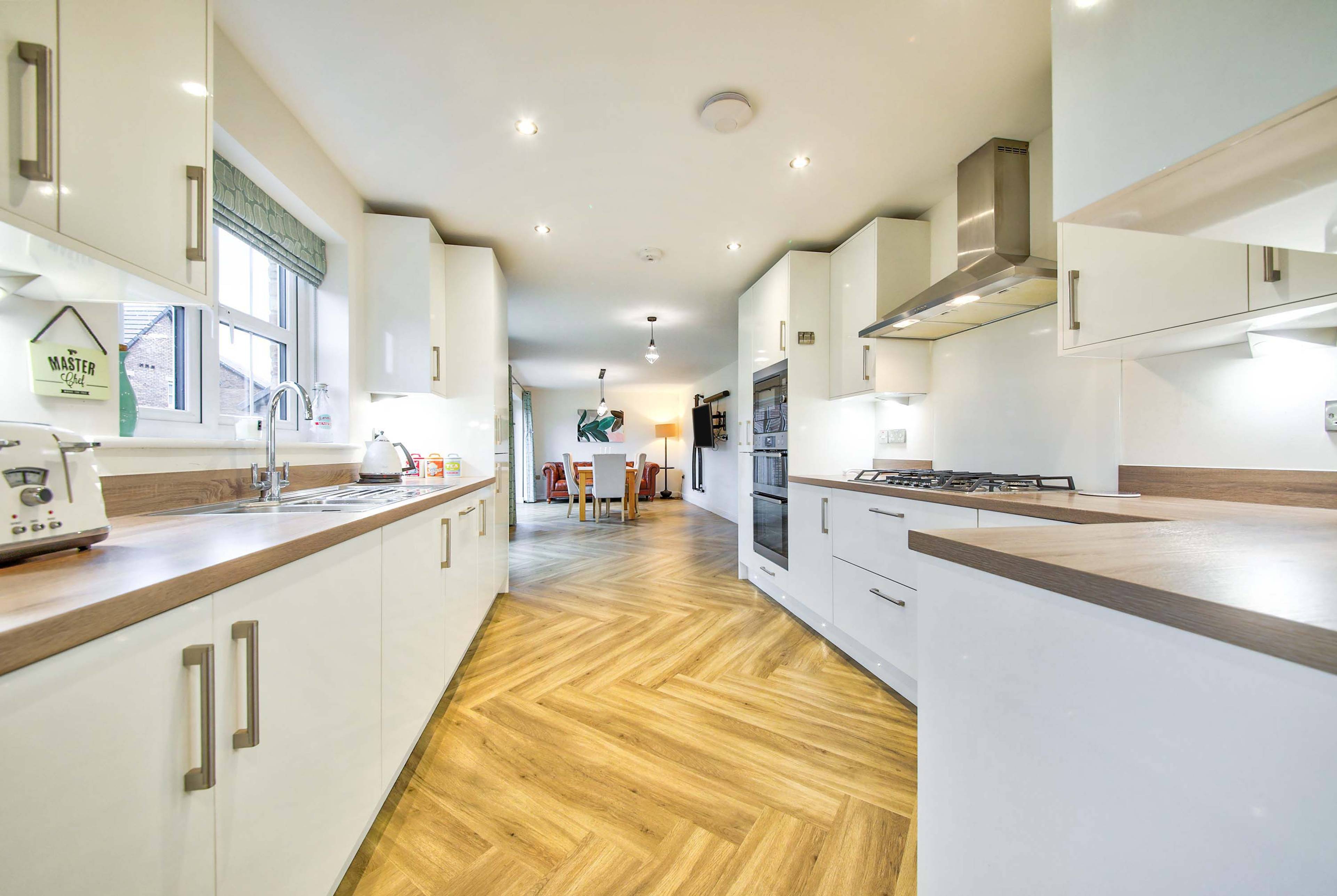 Kitchen/Dining Room