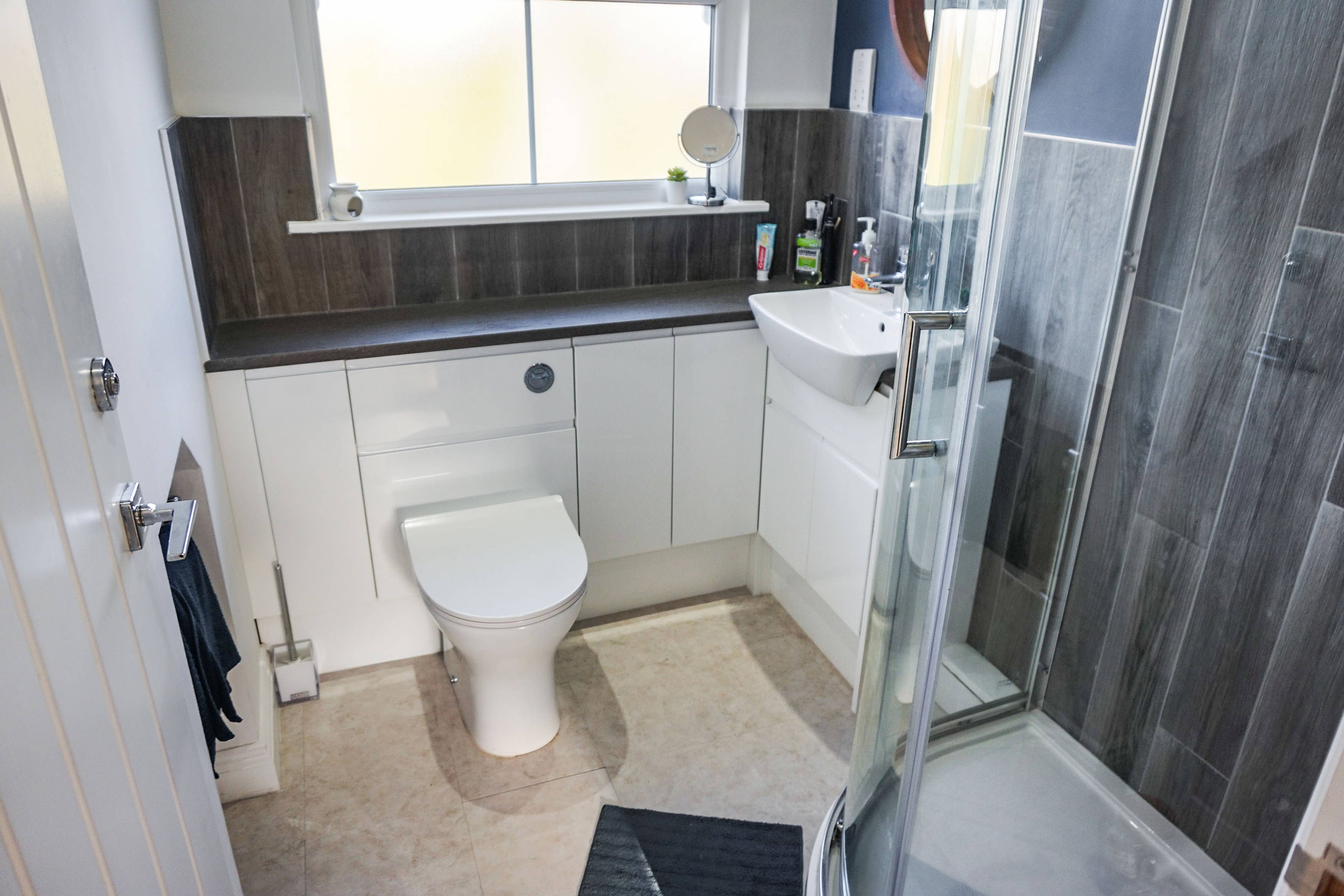 En-suite Shower Room