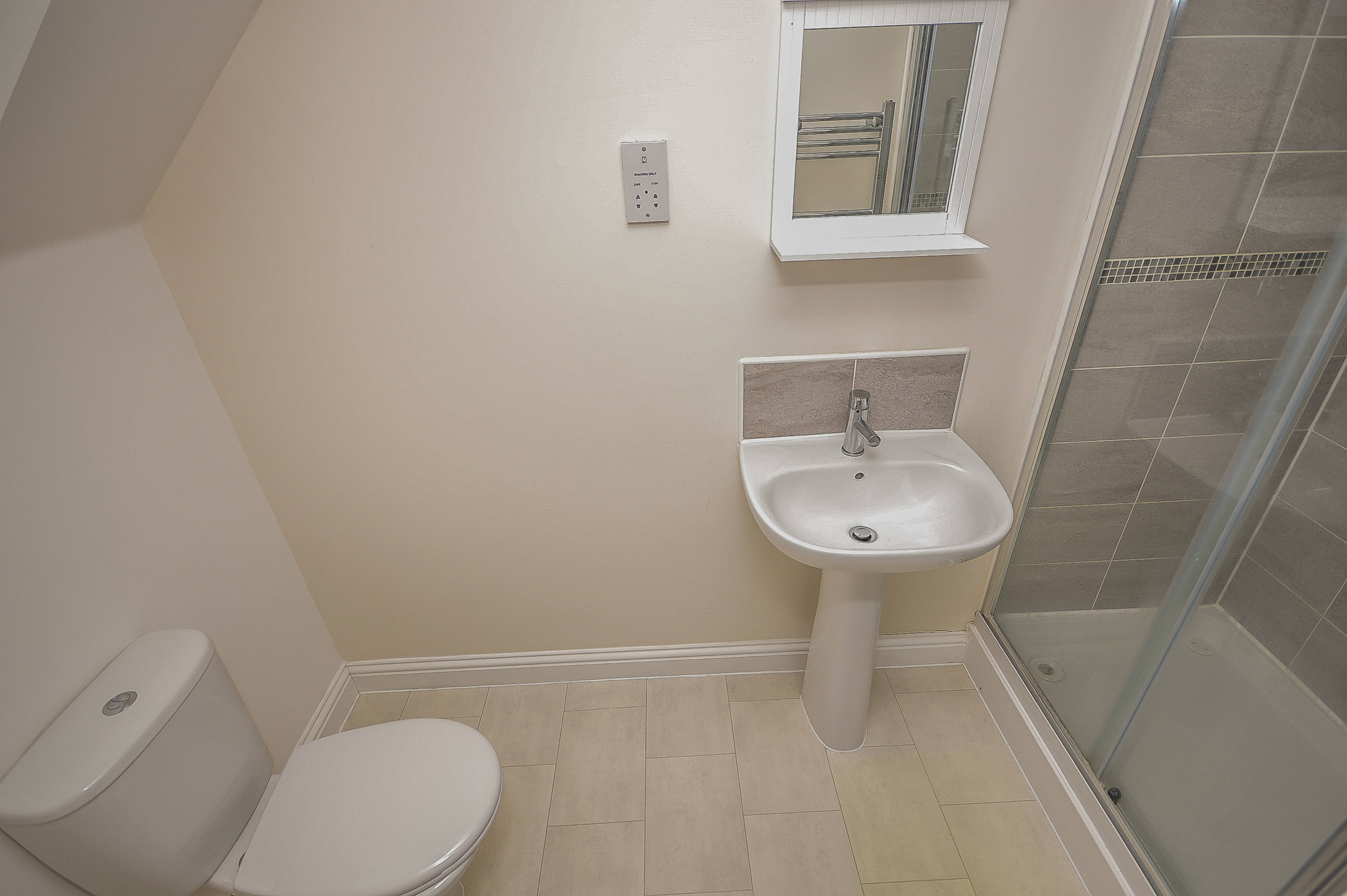 Master En-suite