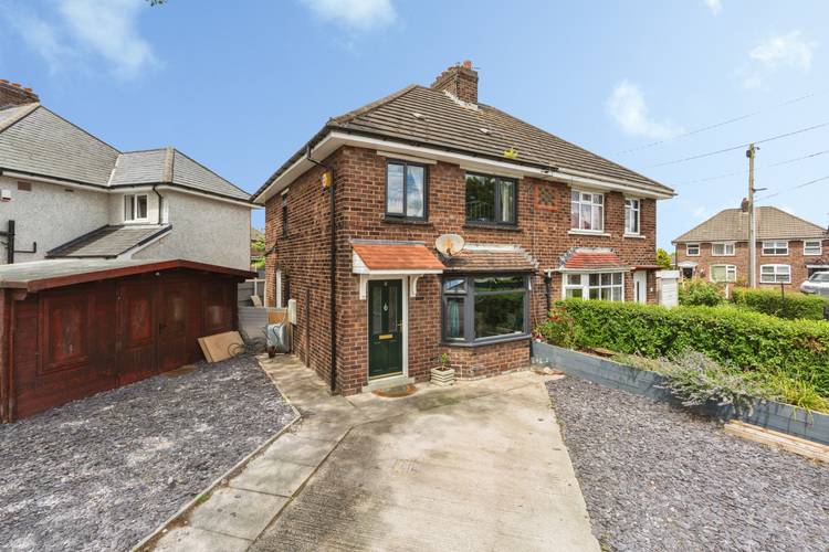 3 bedroom semi-detached house