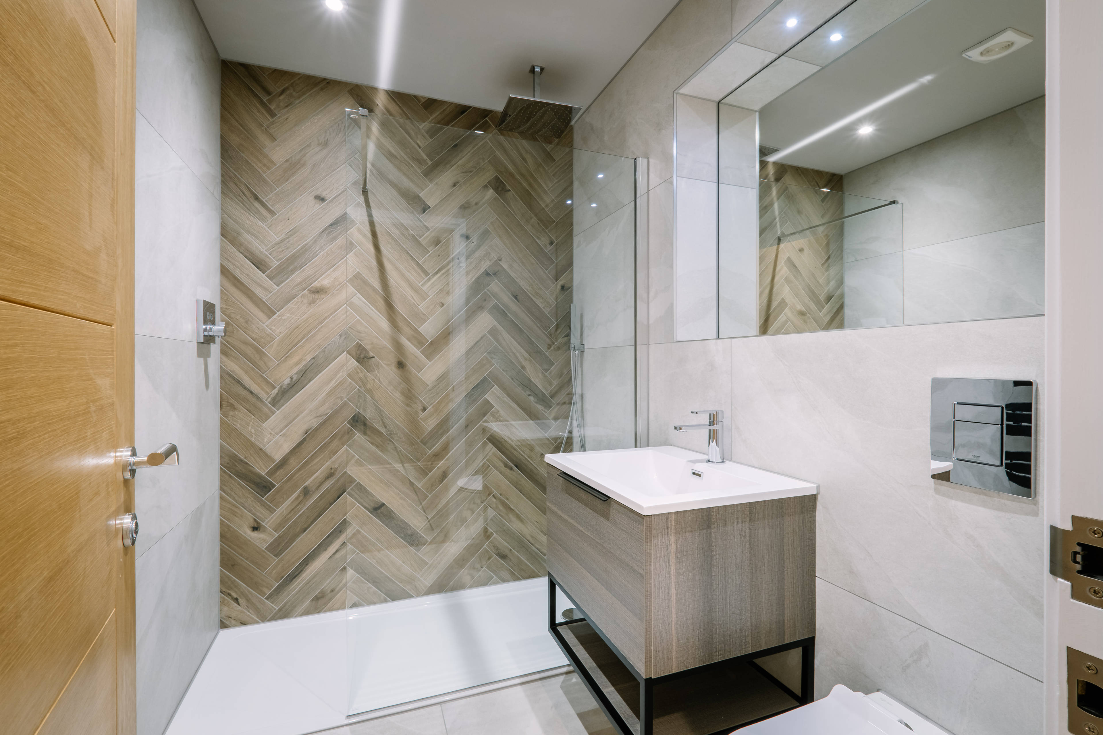 En-suite One