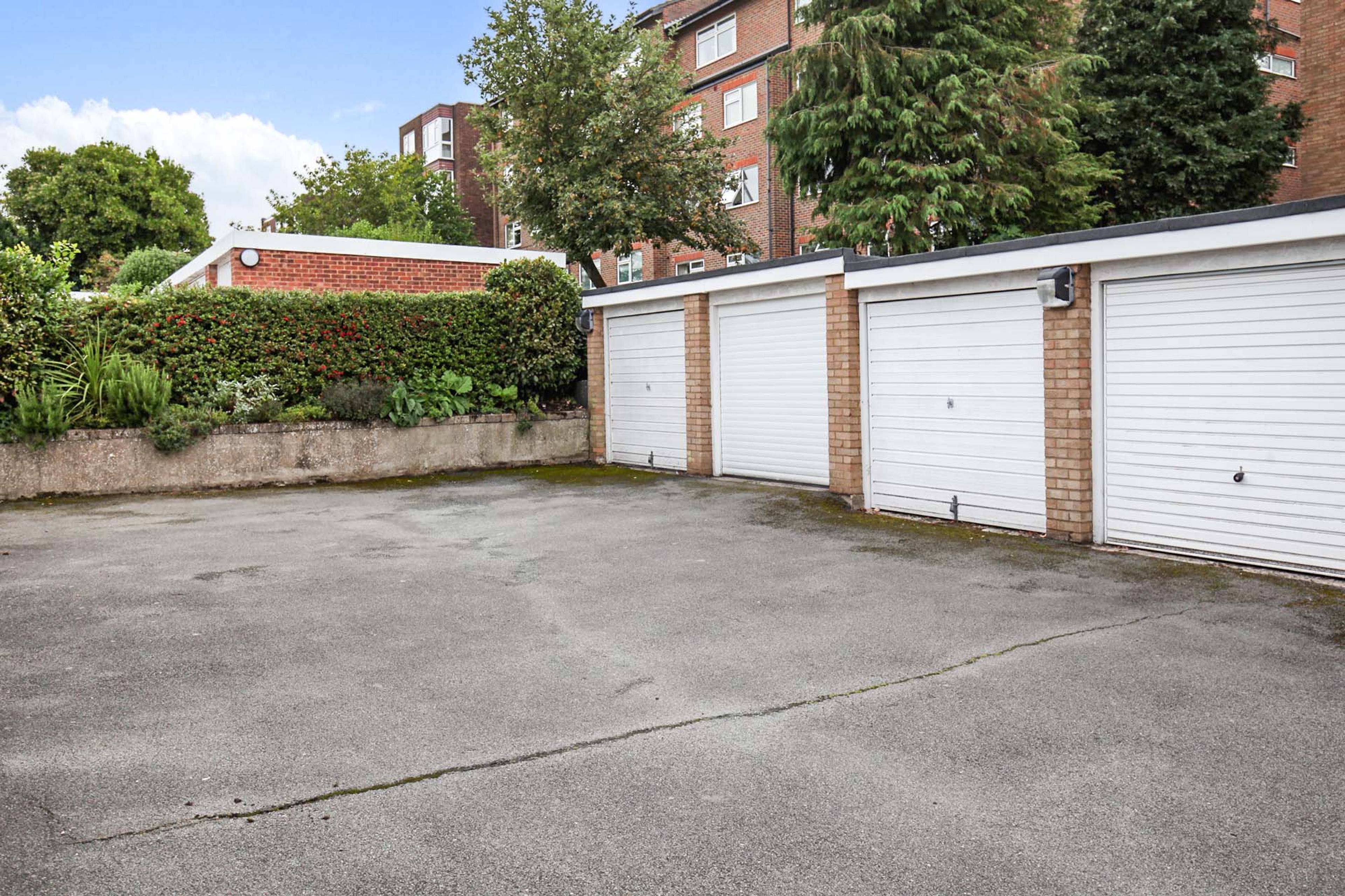 Garage En Bloc