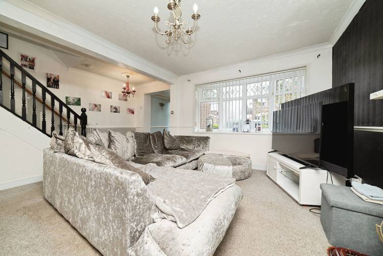 3 bedroom semi-detached house