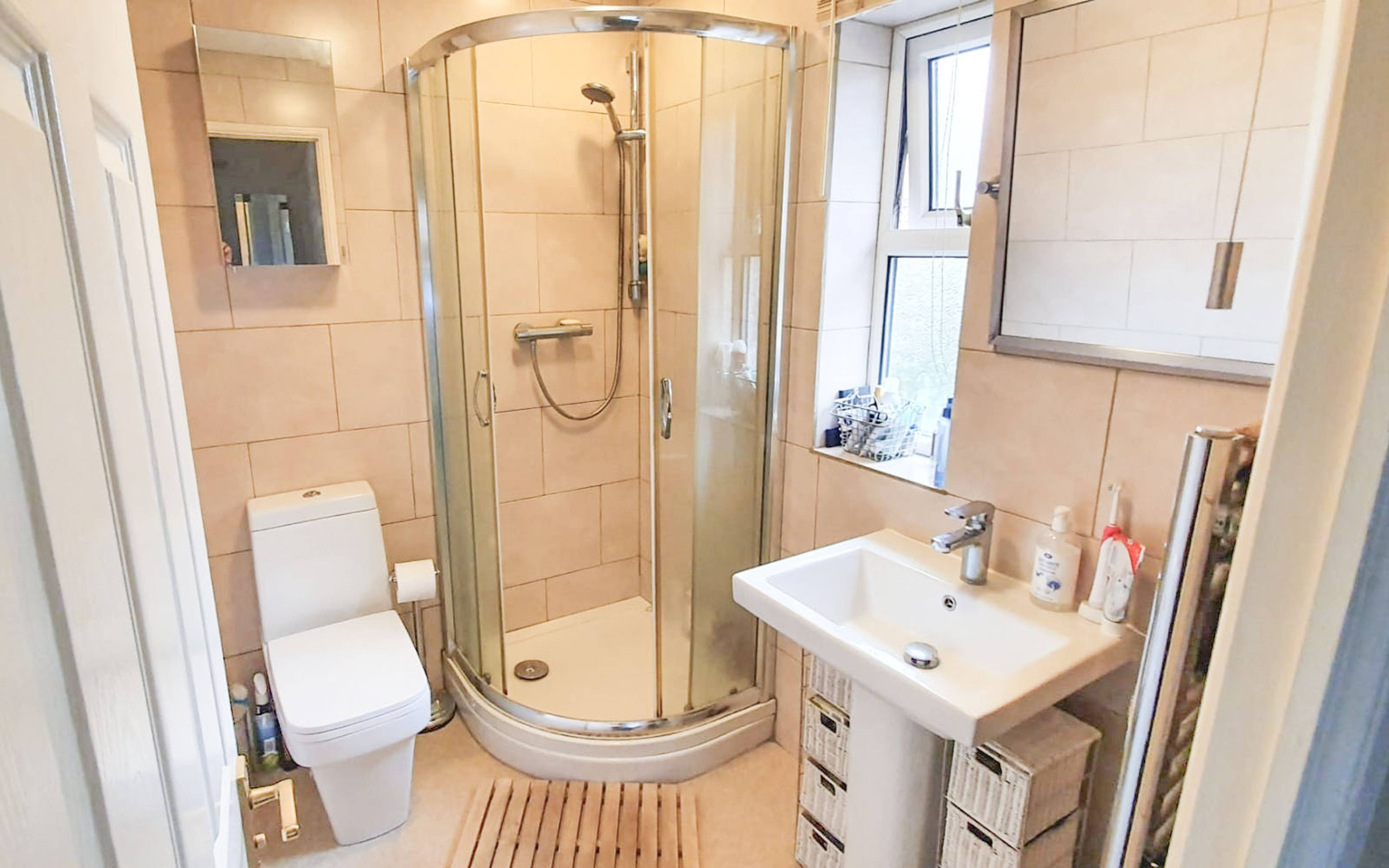 En-suite Shower Room