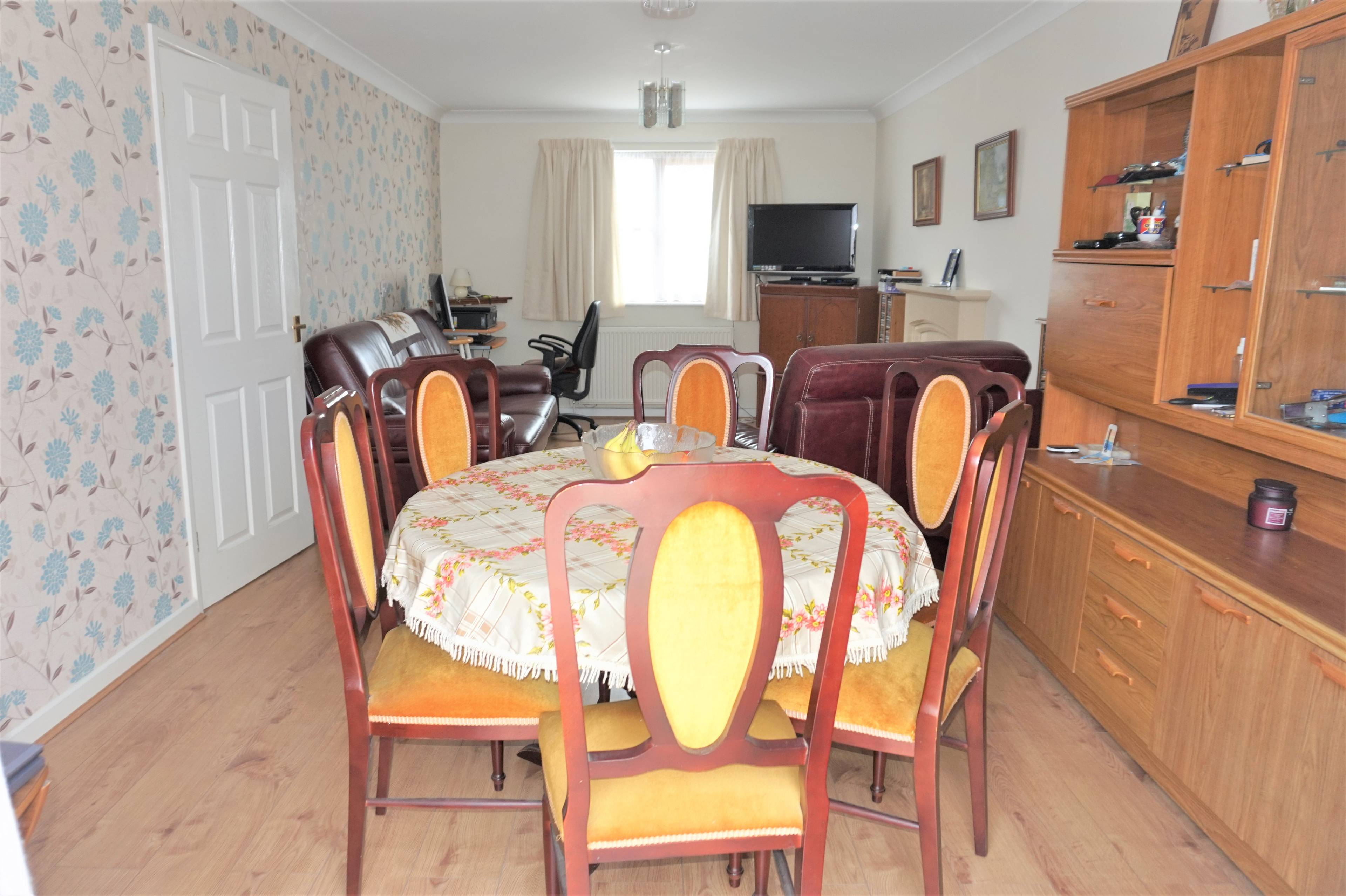 Living / Dining Room