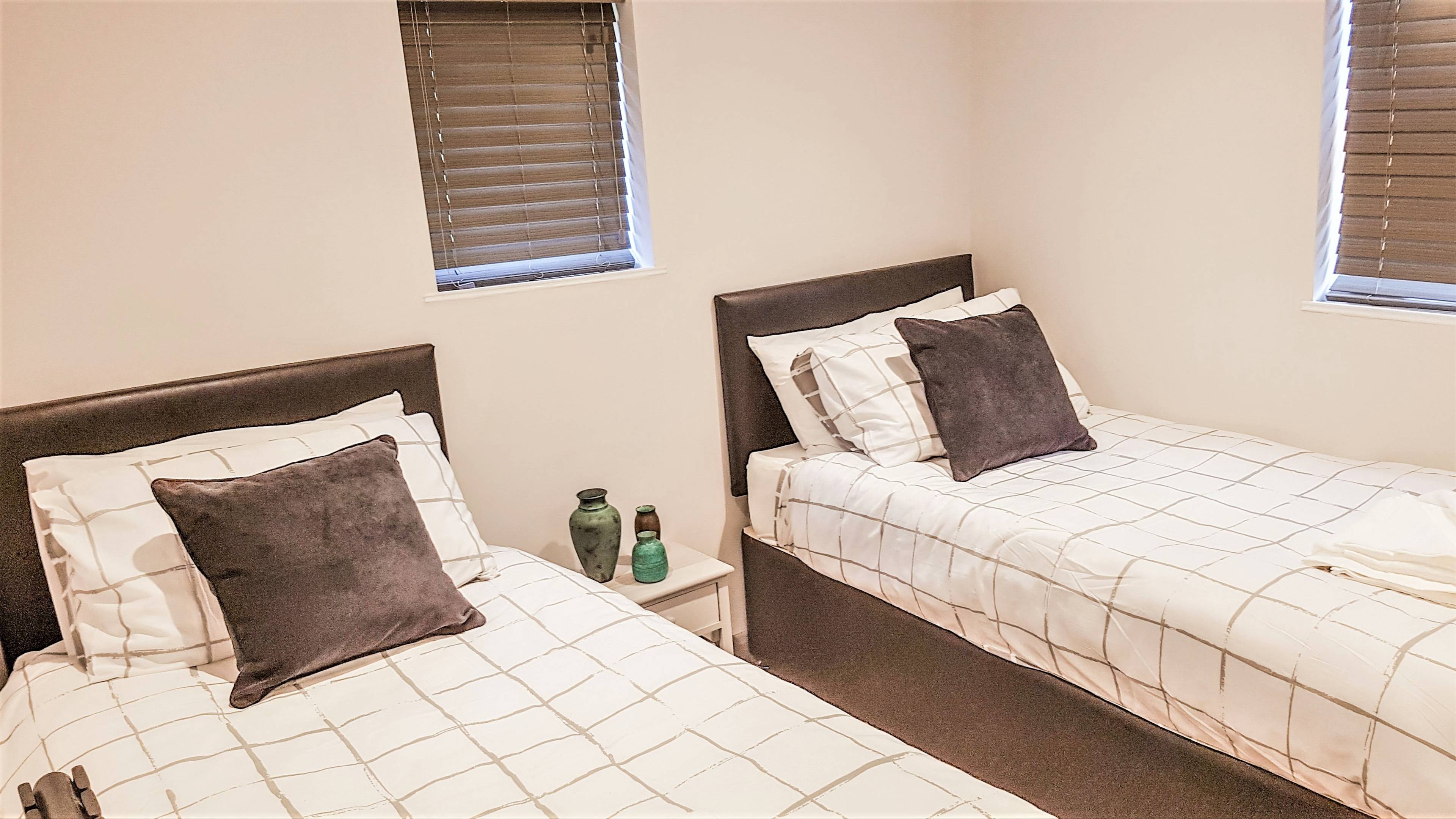 Holiday Cottage 2