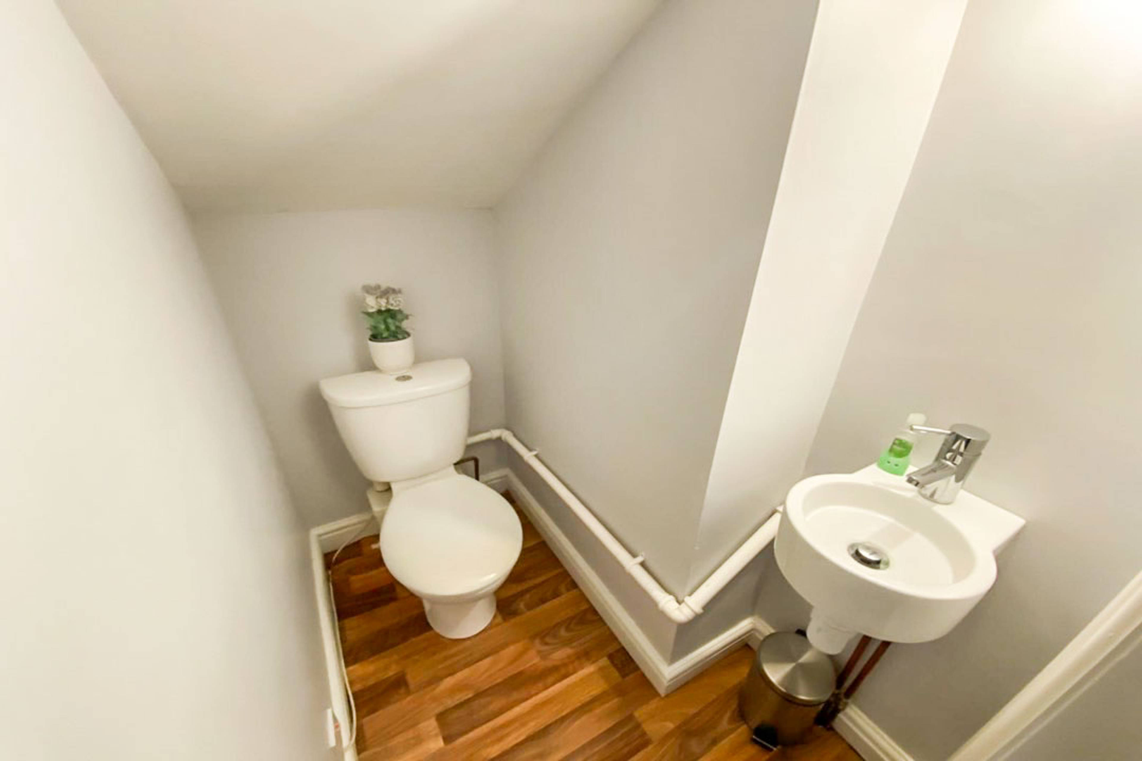 En-suite W.C.