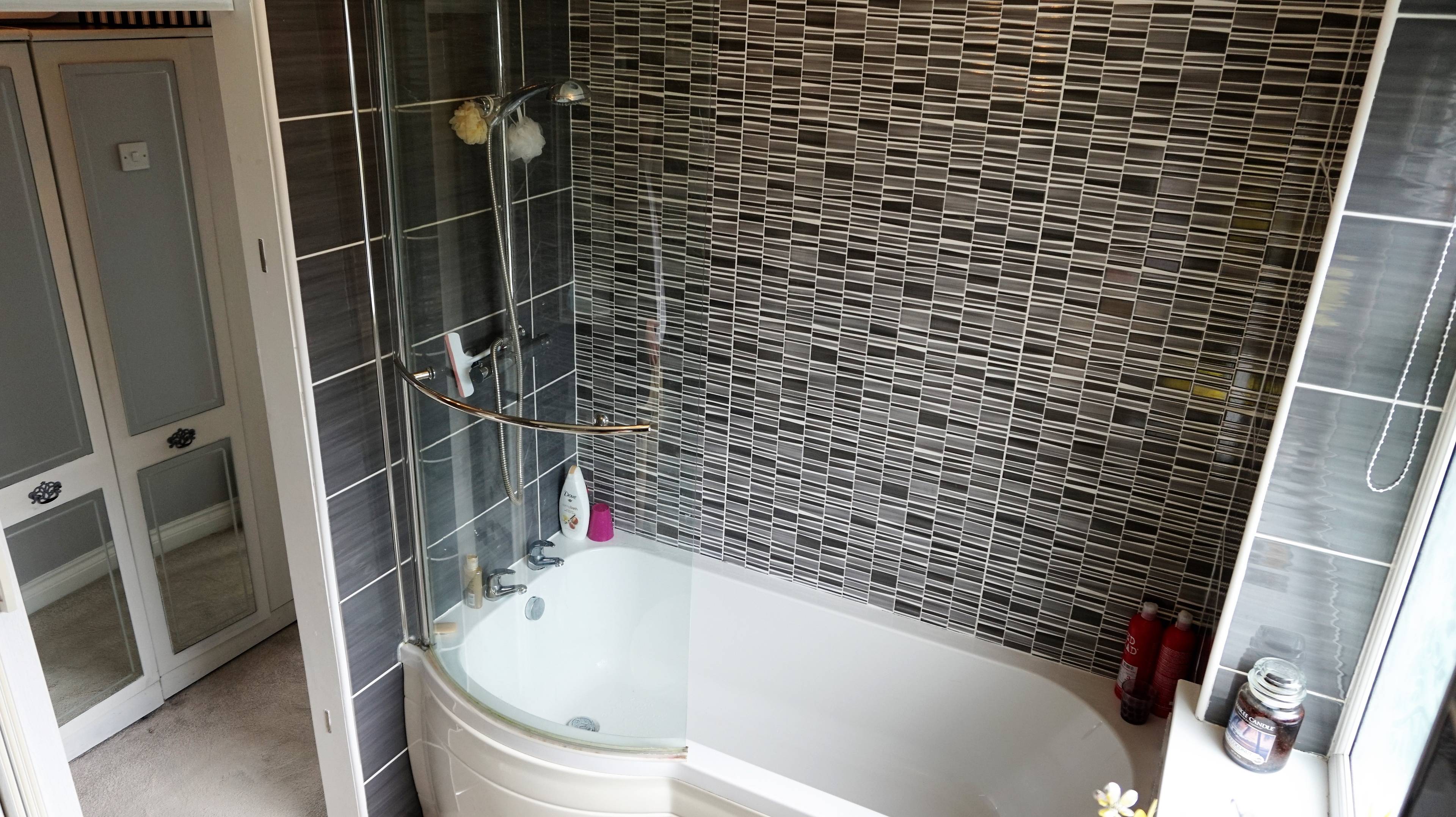 Master En-suite