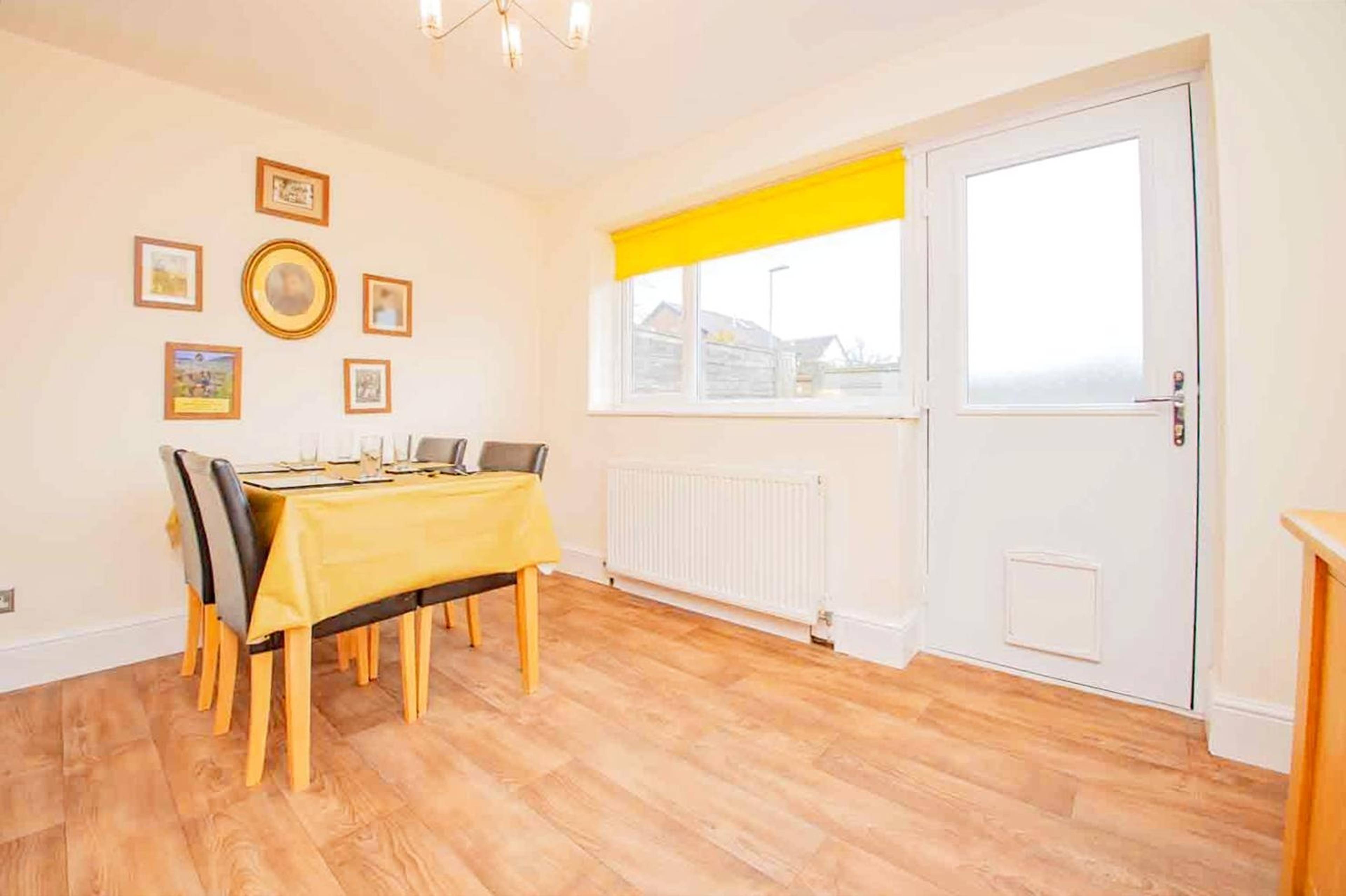 Kitchen/Dining Room