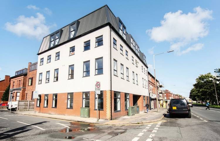 2 bedroom flat