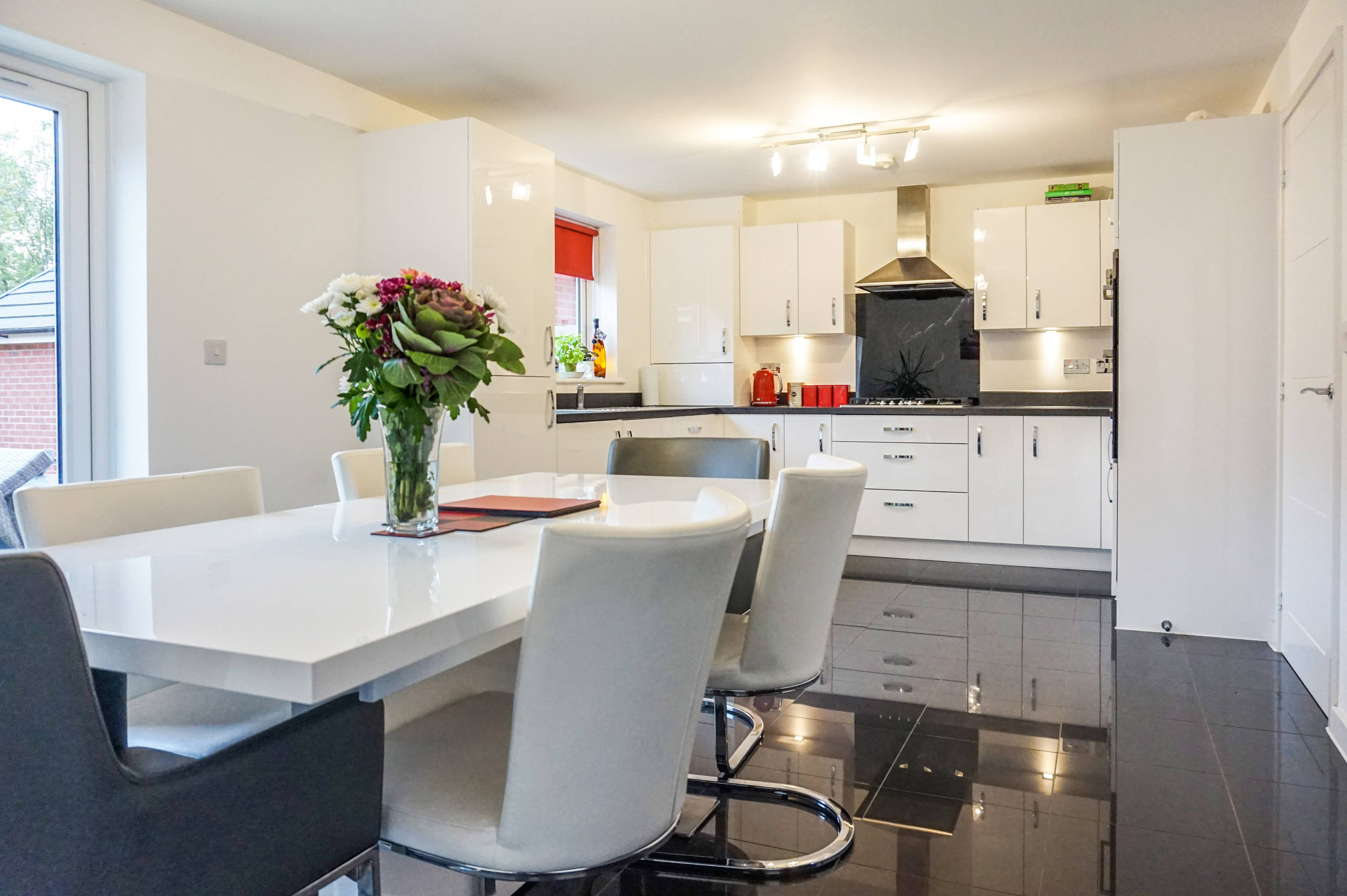 Kitchen/dining Room