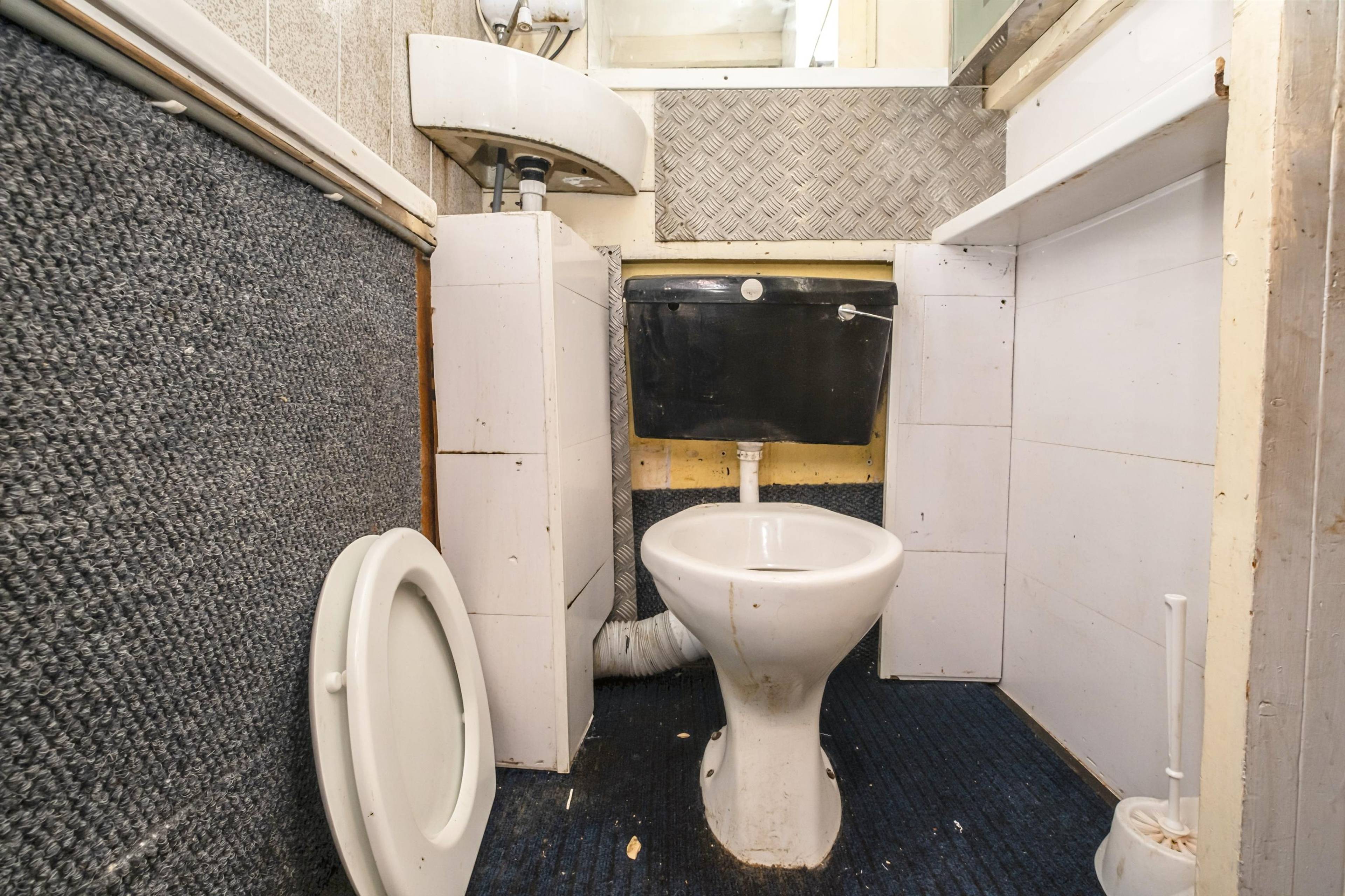 Shower Room